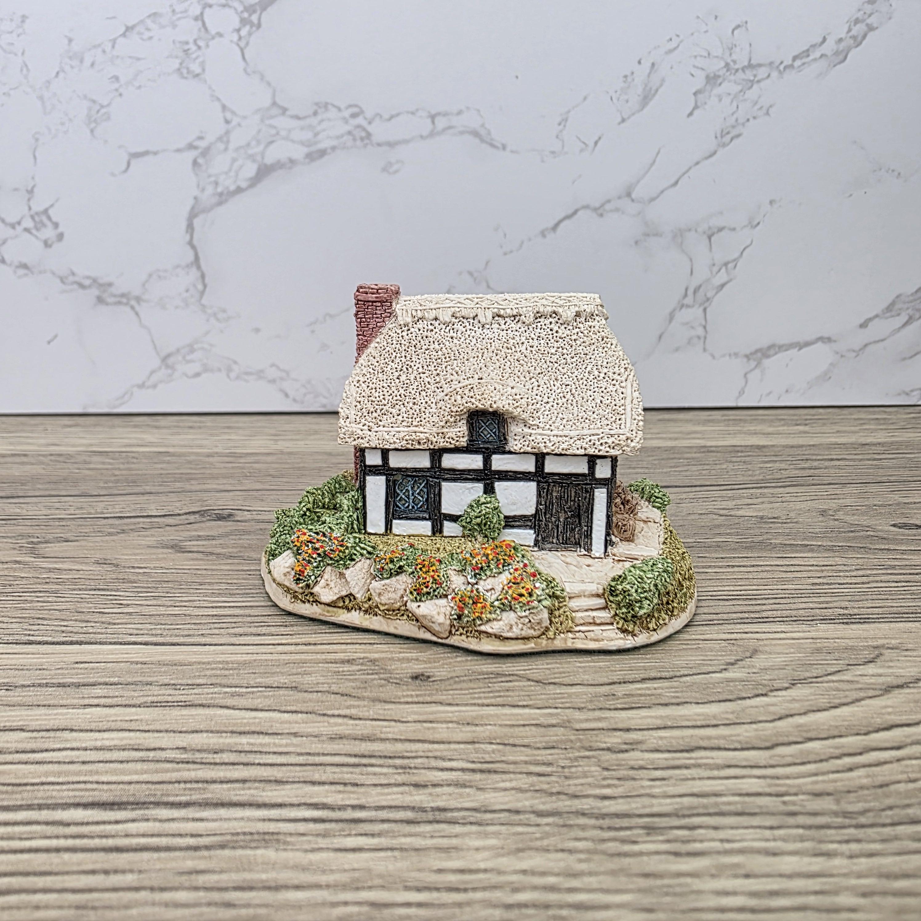 Lilliput Lane Riverview 1987 Cottage Figurine | Handcrafted English Resin Midlands Thatched House Model