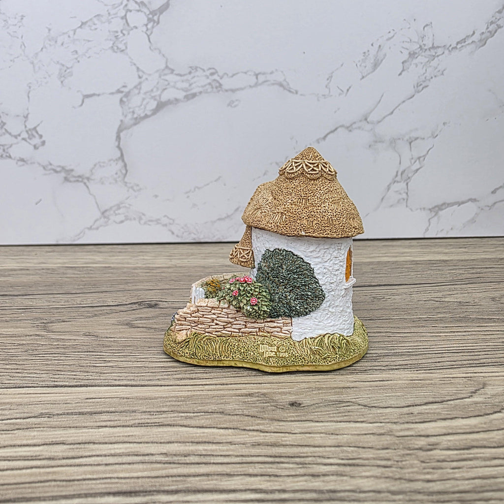 Vintage Lilliput Lane Thimble Cottage 1995 Collectors Cottage Figurine With Box and Deeds