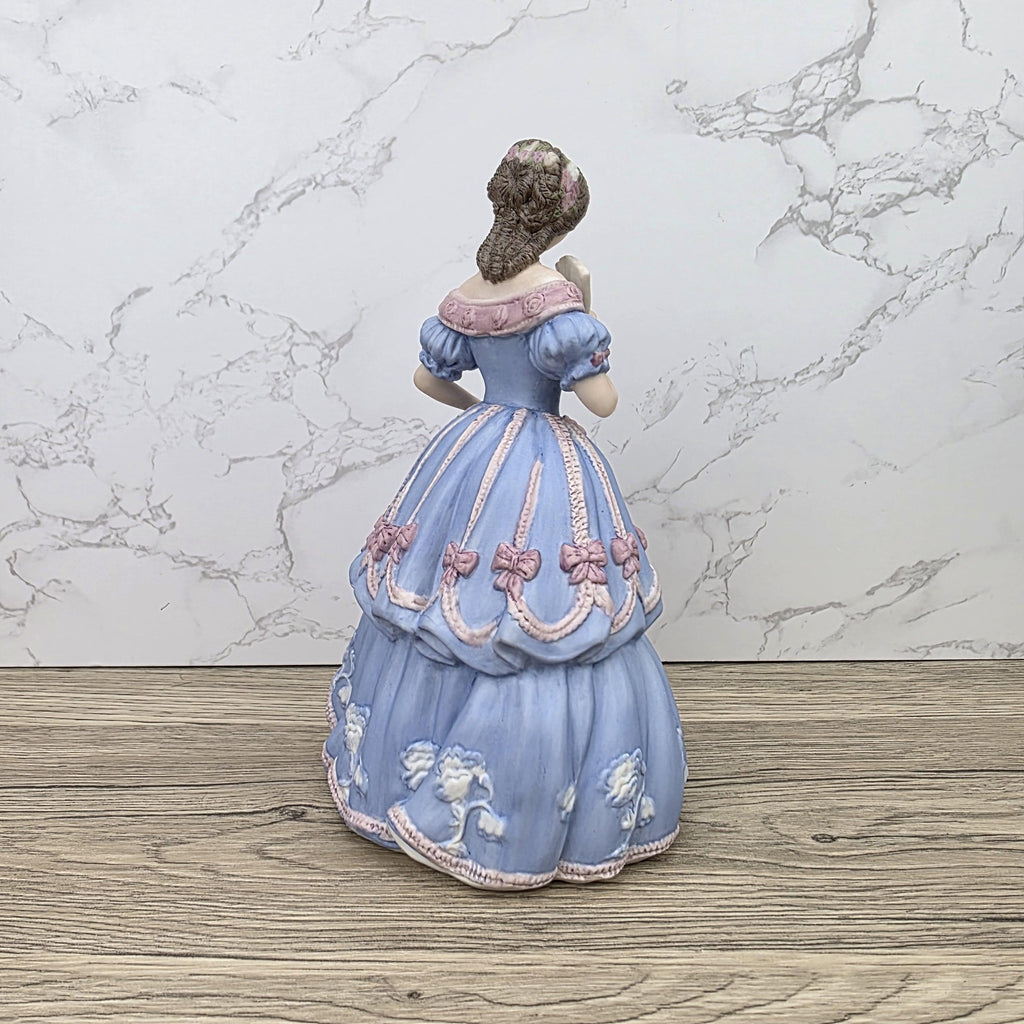 Wedgwood Imperial Banquet 1855 Limited Edition Fine Porcelain Lady Figurine No1125 Vintage Collectible