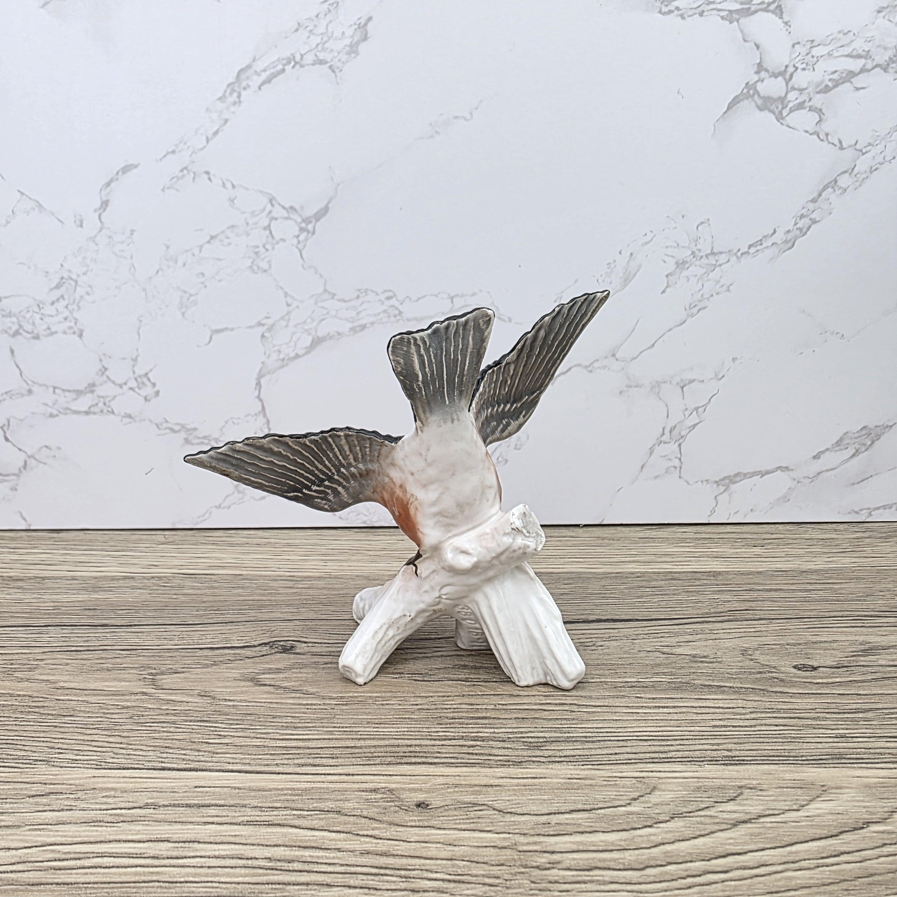 Vintage Hummel F&W Goebel CV62 Porcelain Bullfinch Bird Figurine 1976 Model 38 018-11 German Sculpture