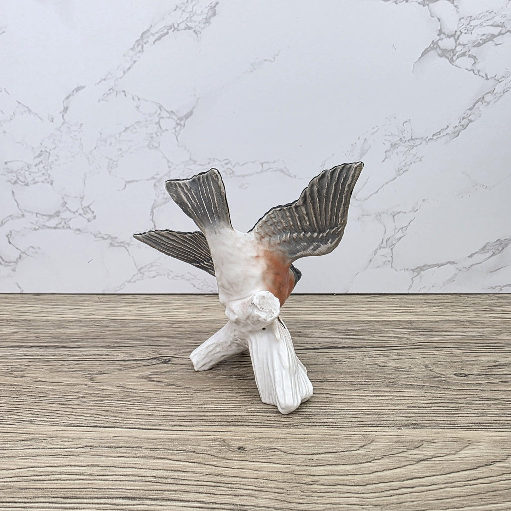 Vintage Hummel F&W Goebel CV62 Porcelain Bullfinch Bird Figurine 1976 Model 38 018-11 German Sculpture