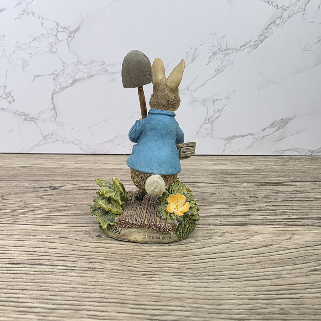 Vintage Peter Rabbit with Spade Figurine 2001 Beatrix Potter Border Fine Arts Resin Sculpture A0260