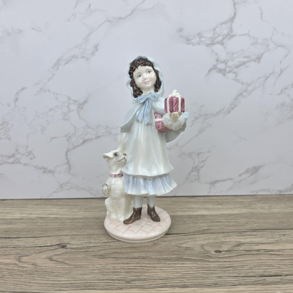 Coalport A Present For Grandma 1994 Limited Edition Figurine No 315 With Certificate Porcelain Figure