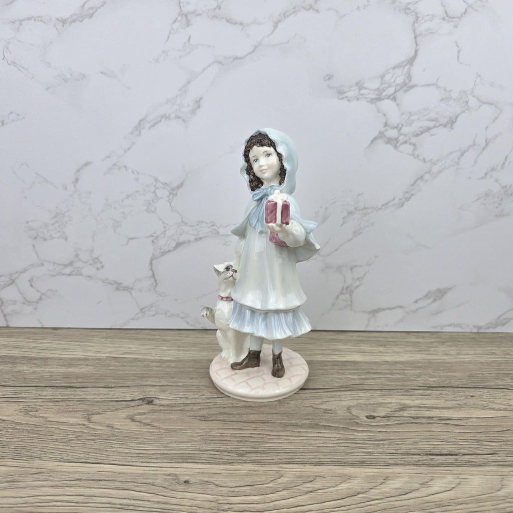 Coalport A Present For Grandma 1994 Limited Edition Figurine No 315 With Certificate Porcelain Figure