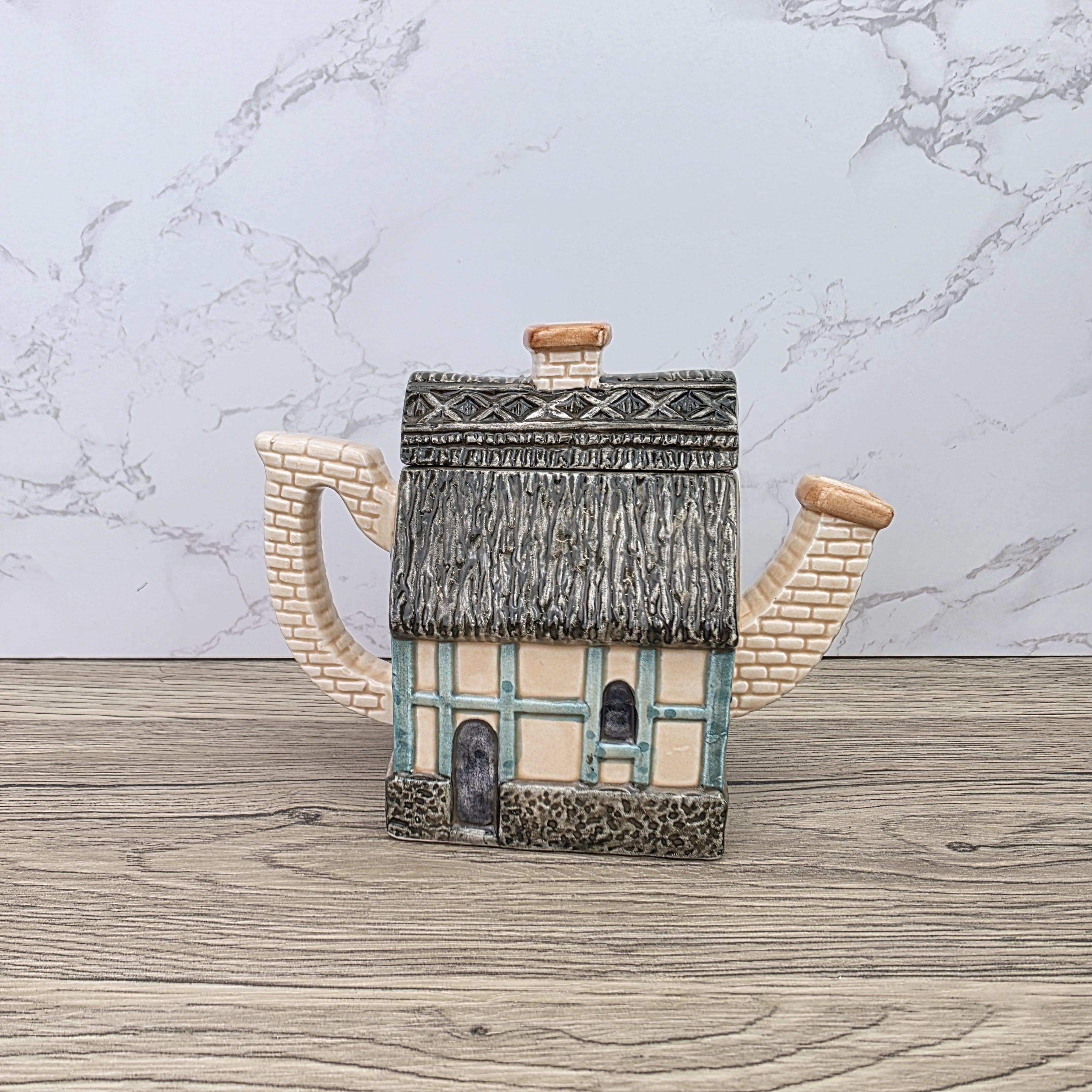 Leonardo Cottage House Teapot with Thatched Roof | Vintage Decorative Ceramic Collectible Pot