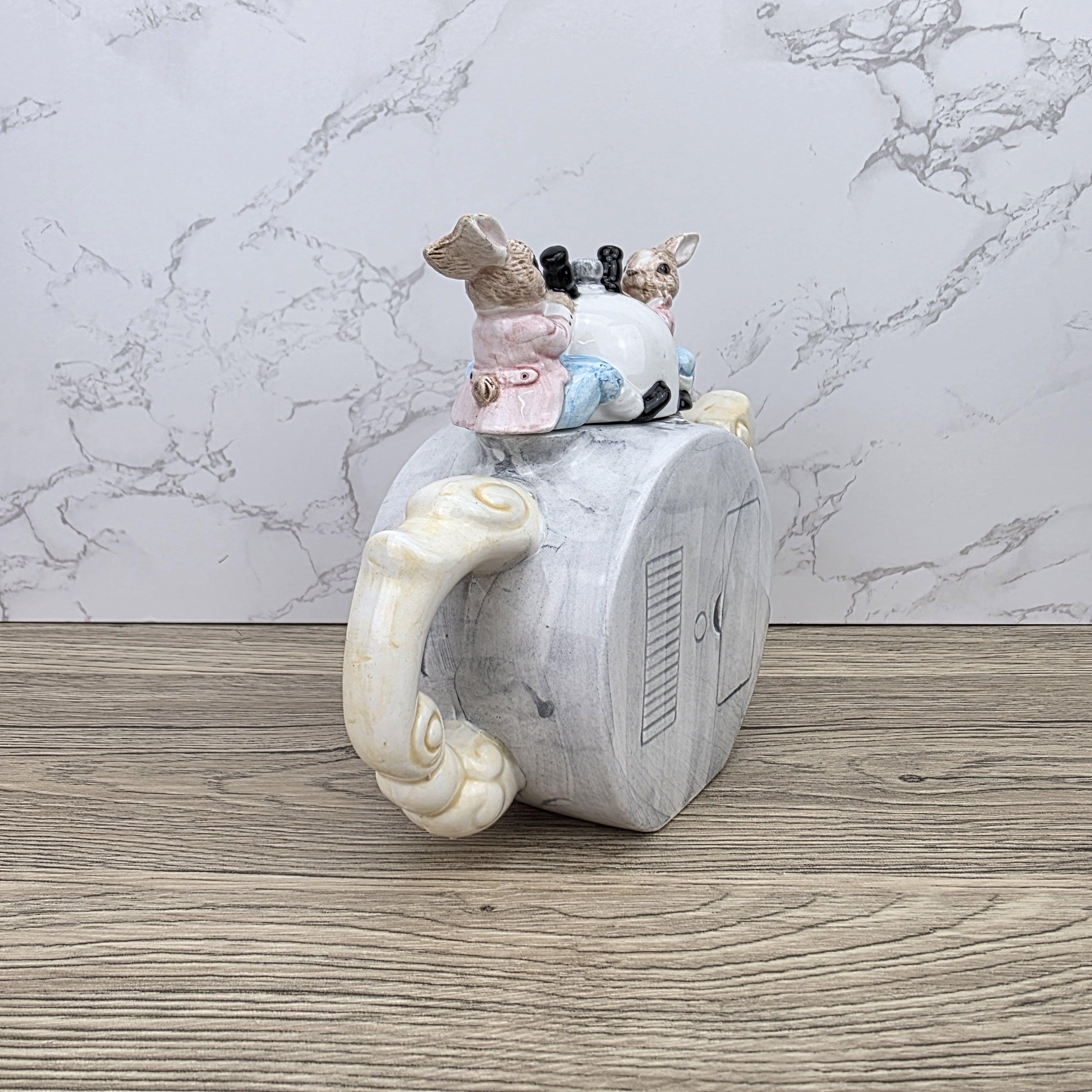Leonardo Ceramic Bunny Clock Teapot with Wind-Up Detail | Decorative Collectible Display Piece