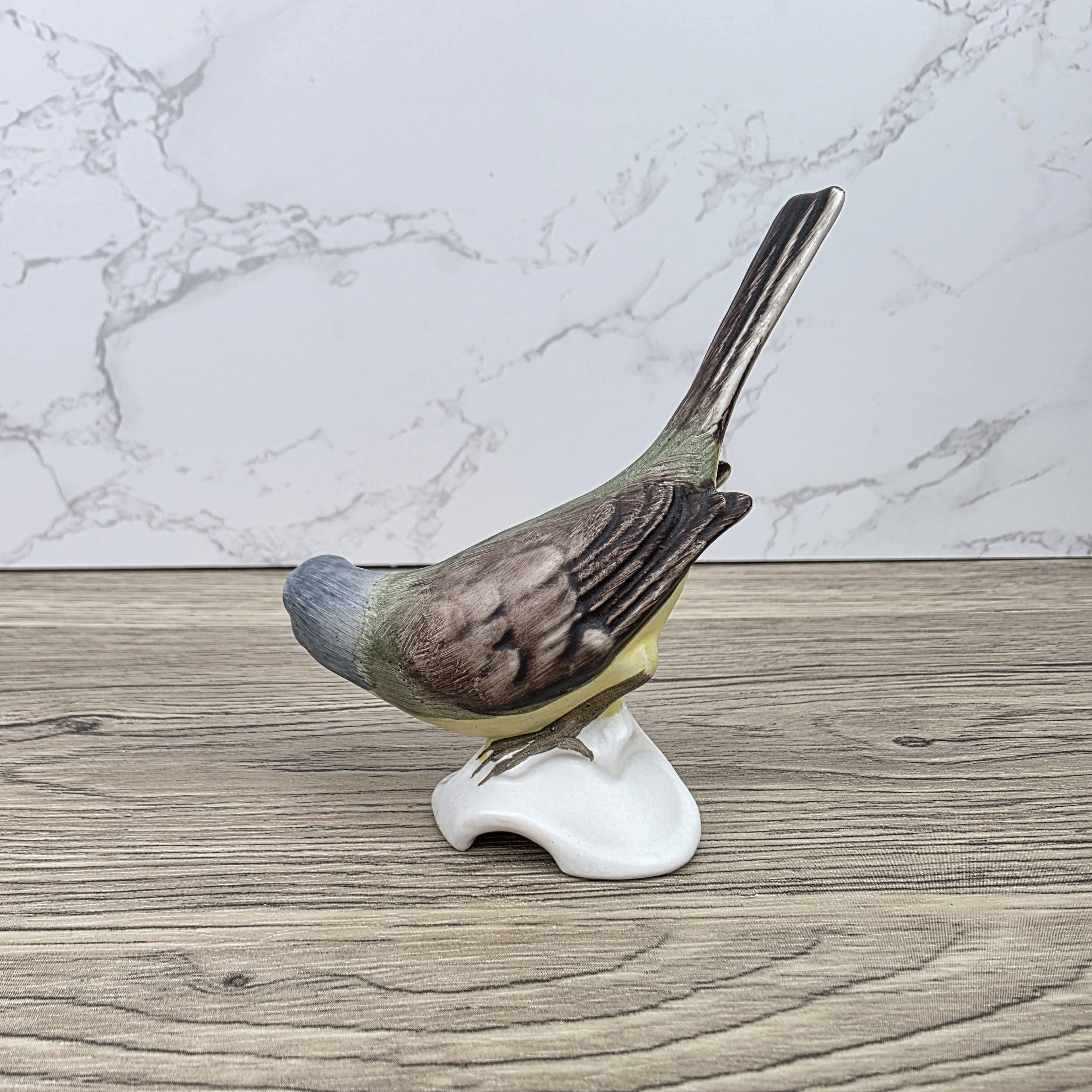 Goebel Hummel Bird Figurine CV32 | West Germany Hand Painted Porcelain Miniature Sculpture Decor