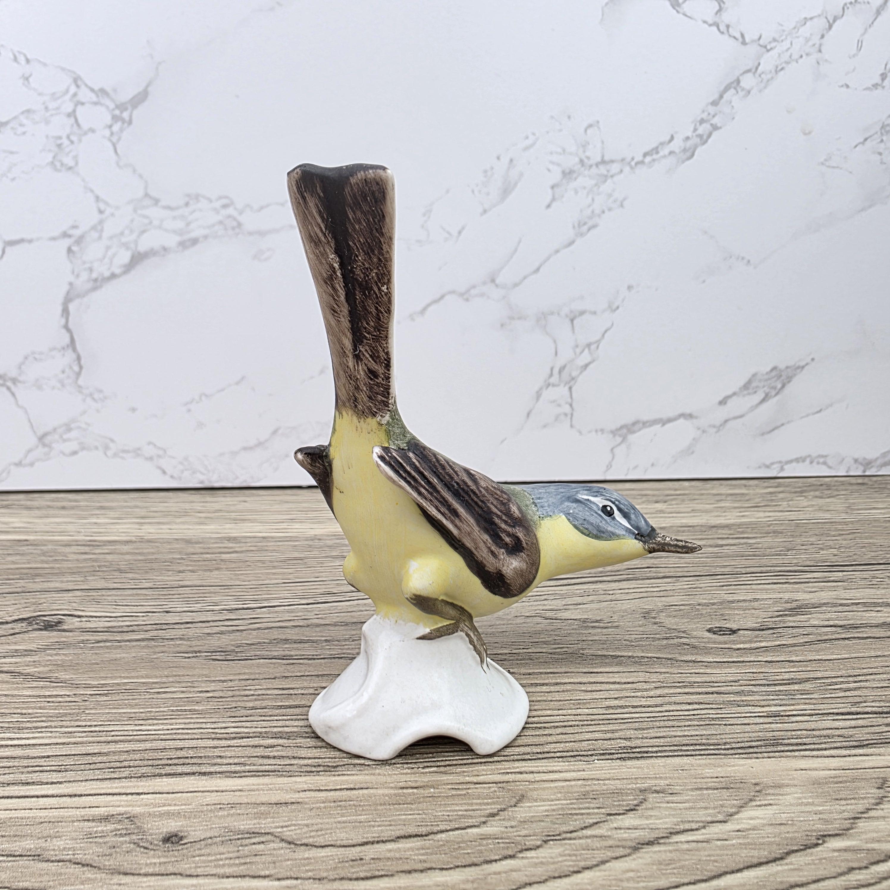 Goebel Hummel Bird Figurine CV32 | West Germany Hand Painted Porcelain Miniature Sculpture Decor