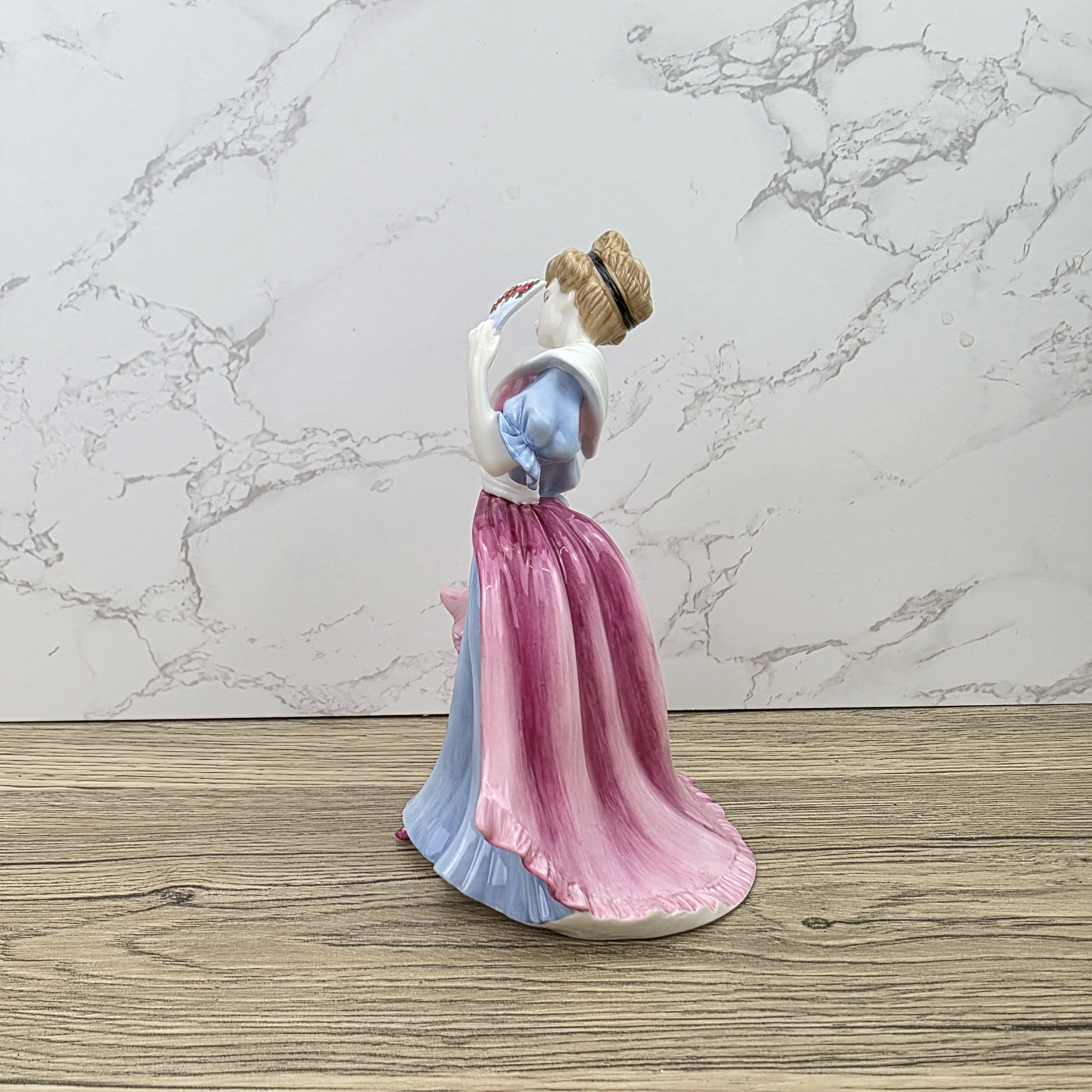 Royal Doulton Pretty Ladies Amy HN4782 Porcelain Lady Figurine Hand Decorated England Collectible