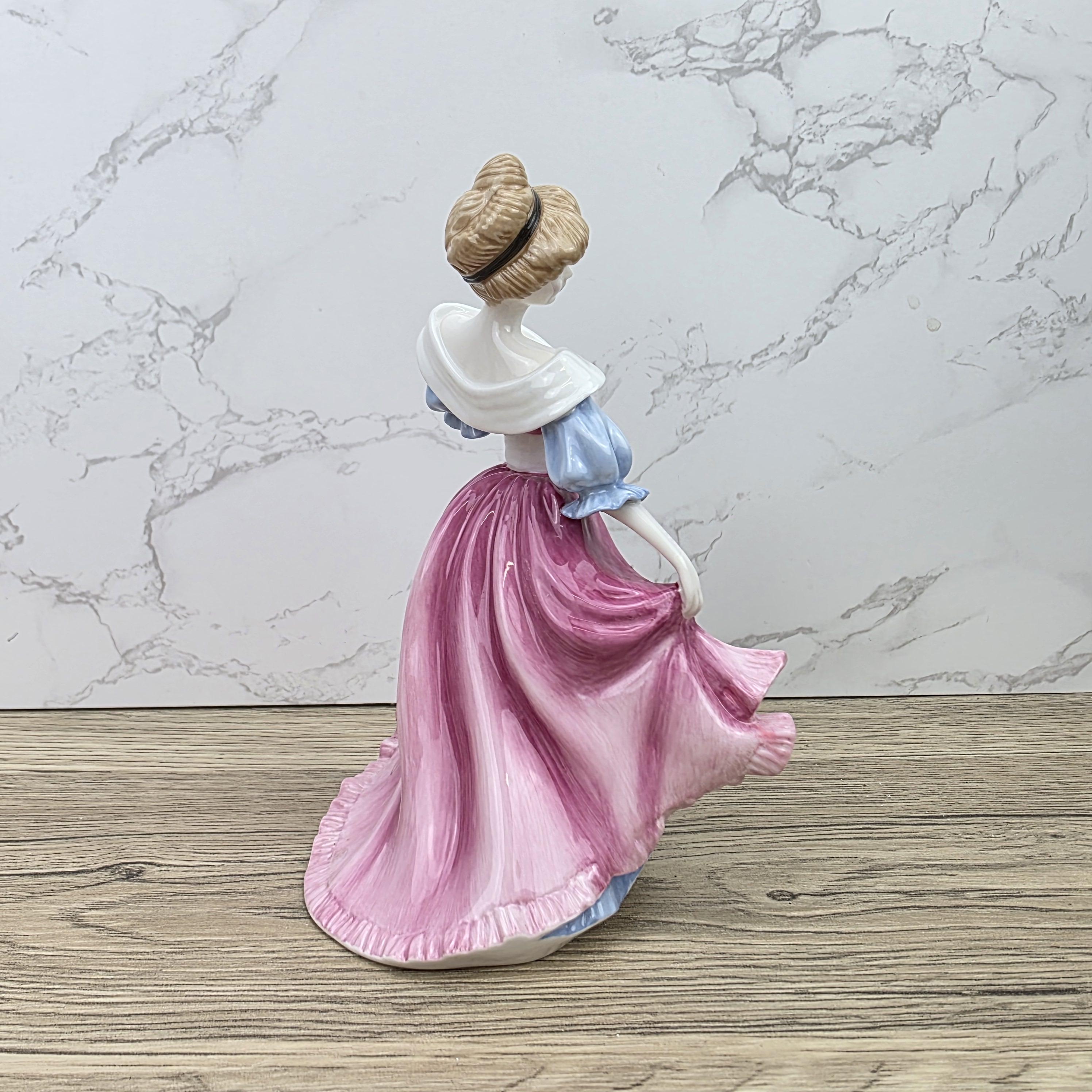 Royal Doulton Pretty Ladies Amy HN4782 Porcelain Lady Figurine Hand Decorated England Collectible