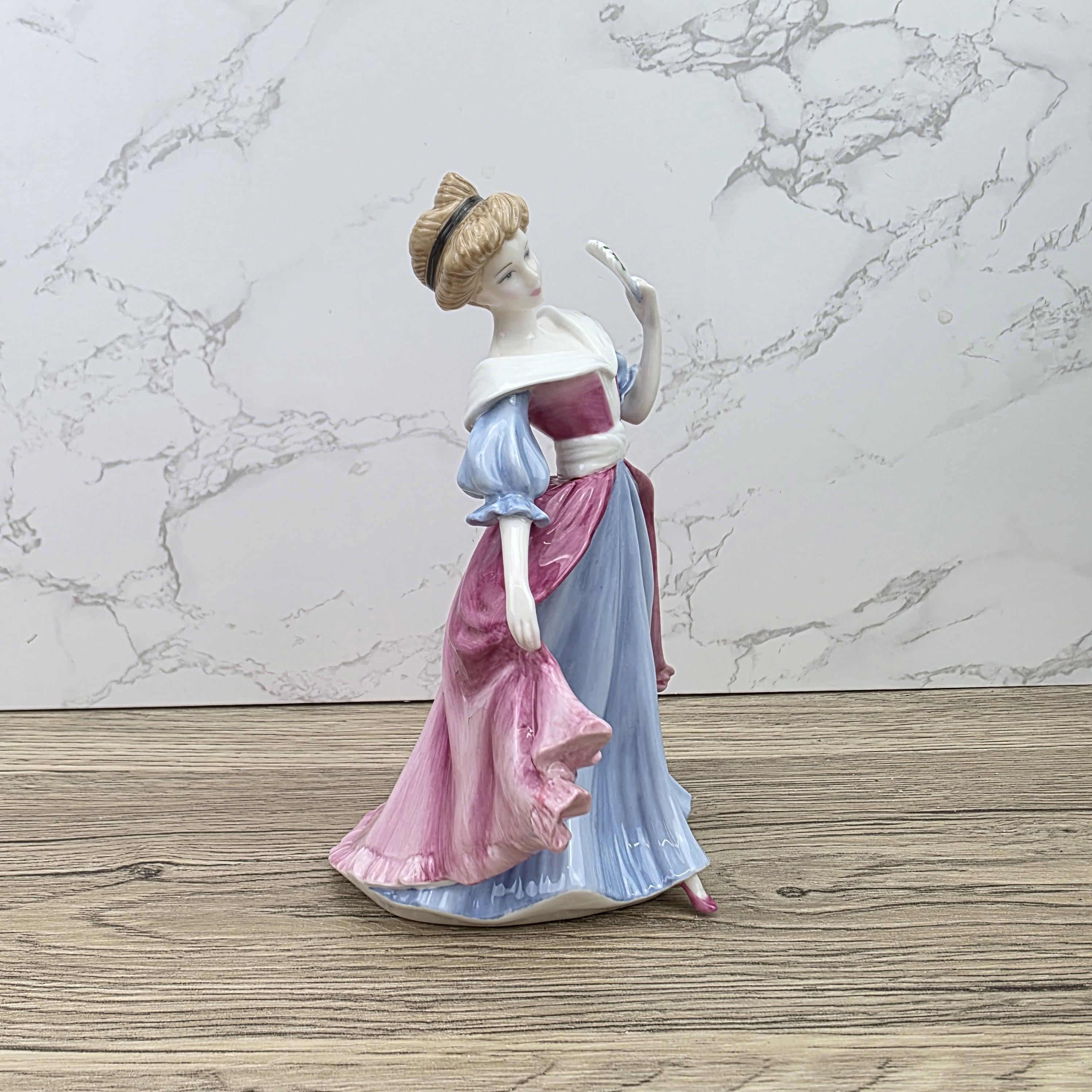 Royal Doulton Pretty Ladies Amy HN4782 Porcelain Lady Figurine Hand Decorated England Collectible
