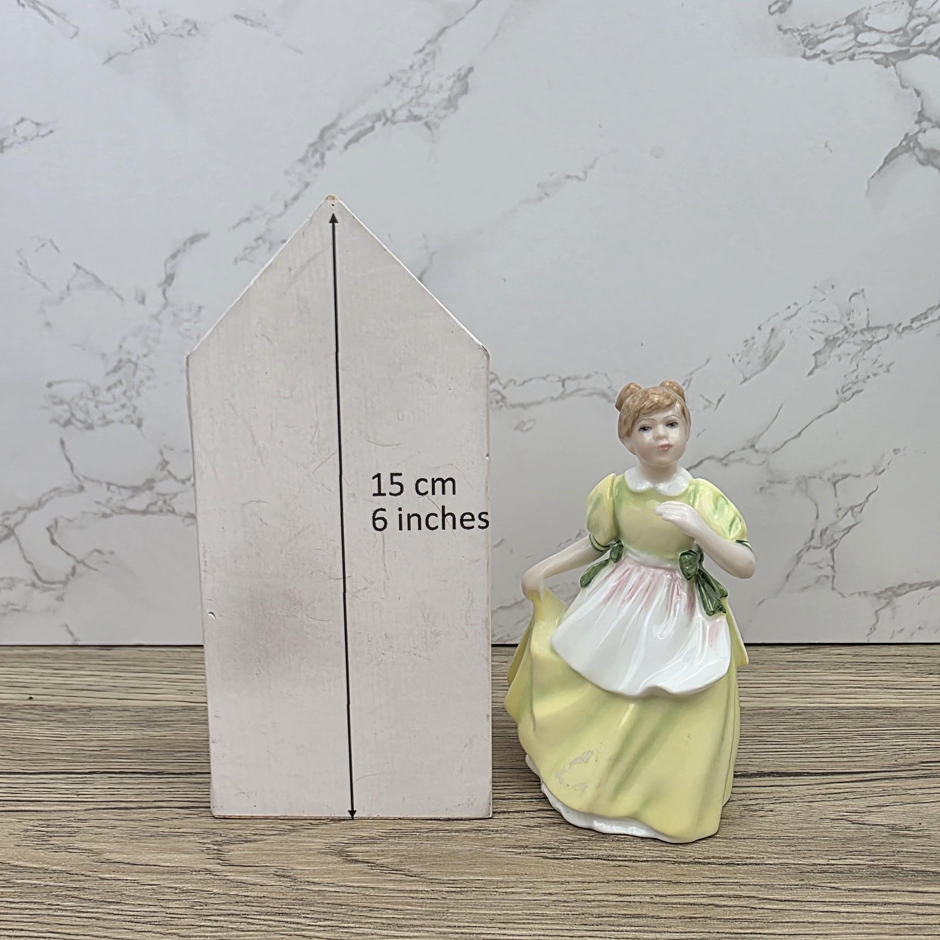 Porcelain Lady Figurine Royal Doulton Young Melody HN3654 Hand Decorated England 1994 Collectible