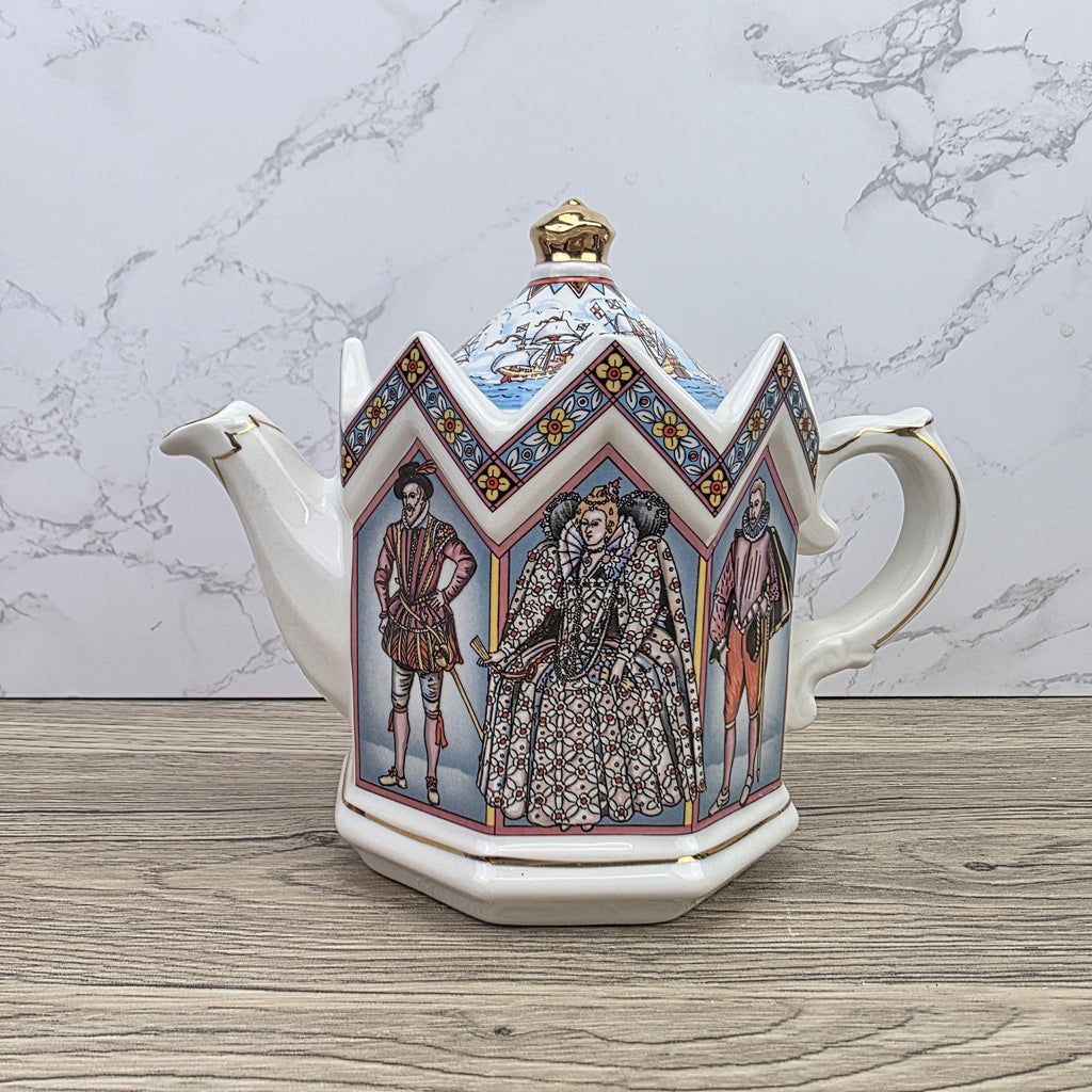 Sadler Elizabeth I Teapot Fighting Spanish Armada 1588 Ceramic Collectible Teapot Made in England