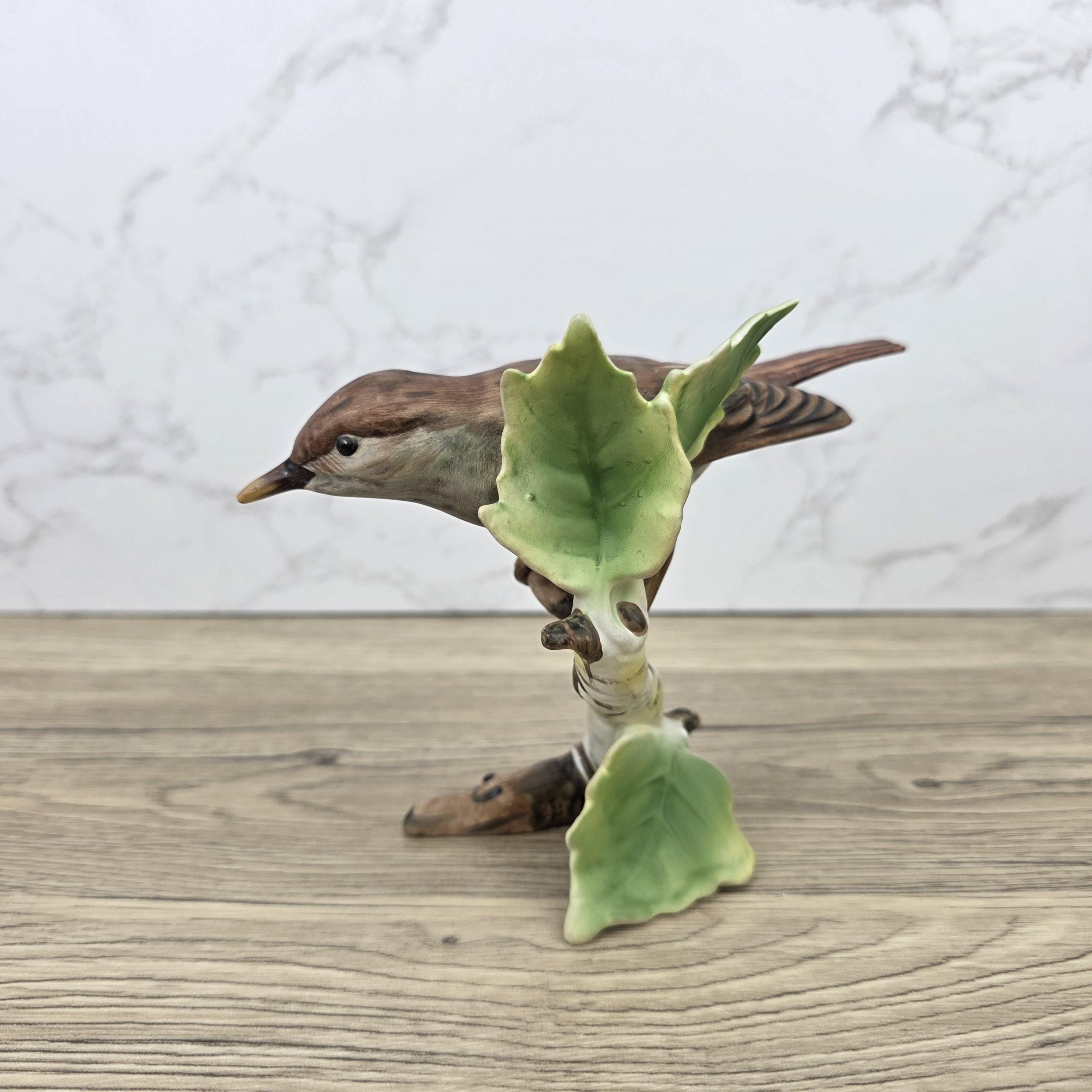 Goebel Hummel Bird Figurine KT188 Vintage 1956 West Germany Porcelain Wildlife Collectible