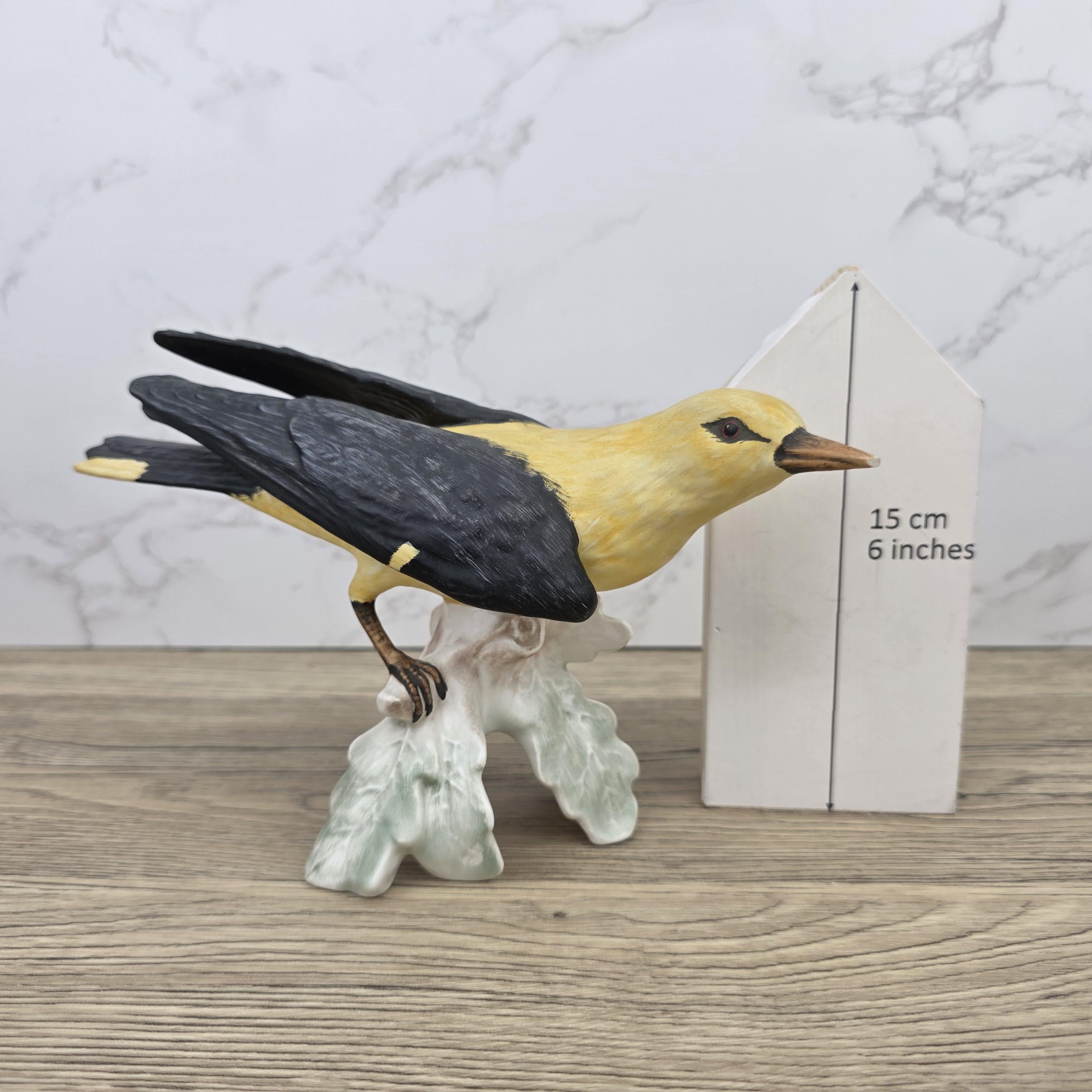 Goebel Golden Oriole Bird Figurine CV89 | West Germany Porcelain | Vintage Wildlife Sculpture Decor Collectible