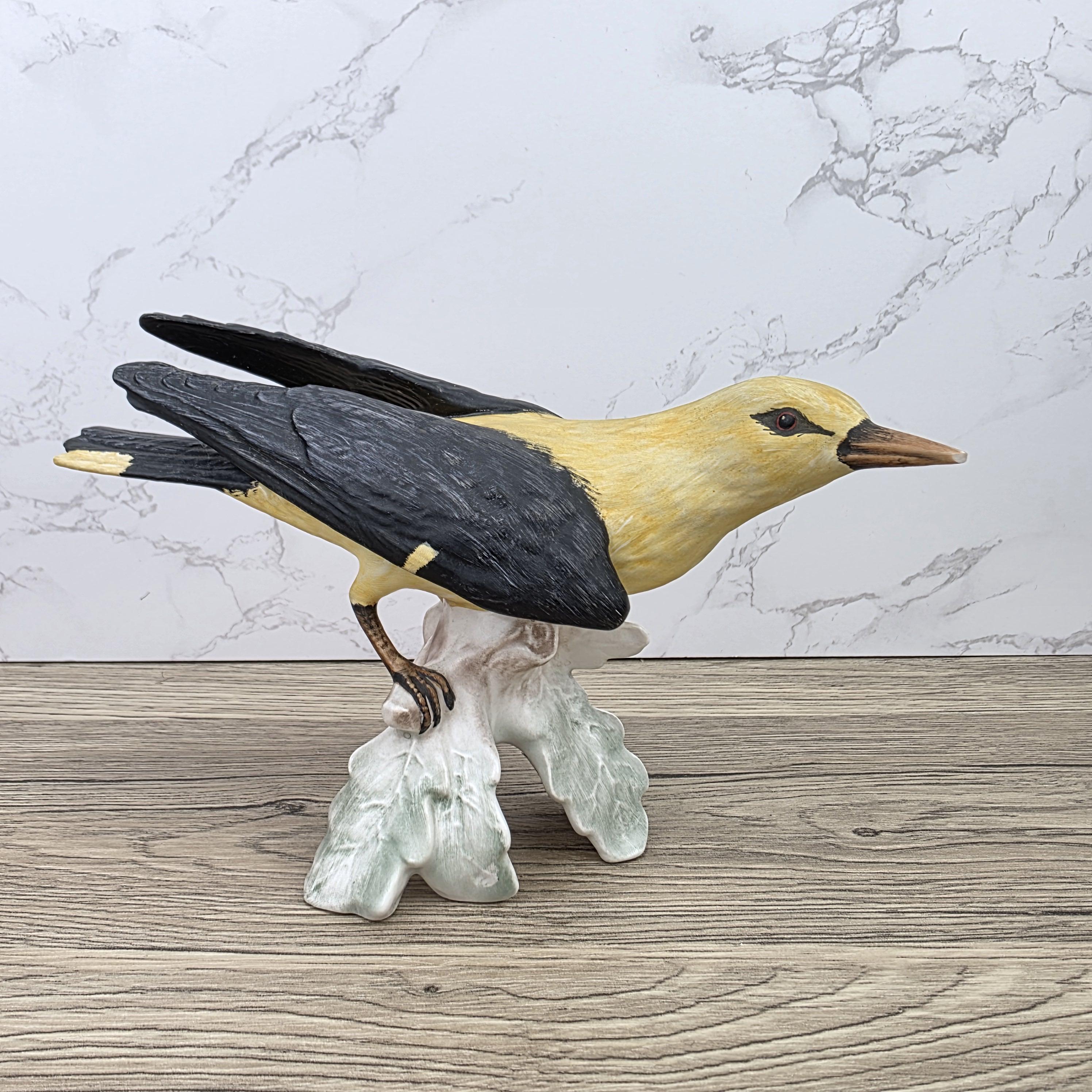 Goebel Golden Oriole Bird Figurine CV89 | West Germany Porcelain | Vintage Wildlife Sculpture Decor Collectible