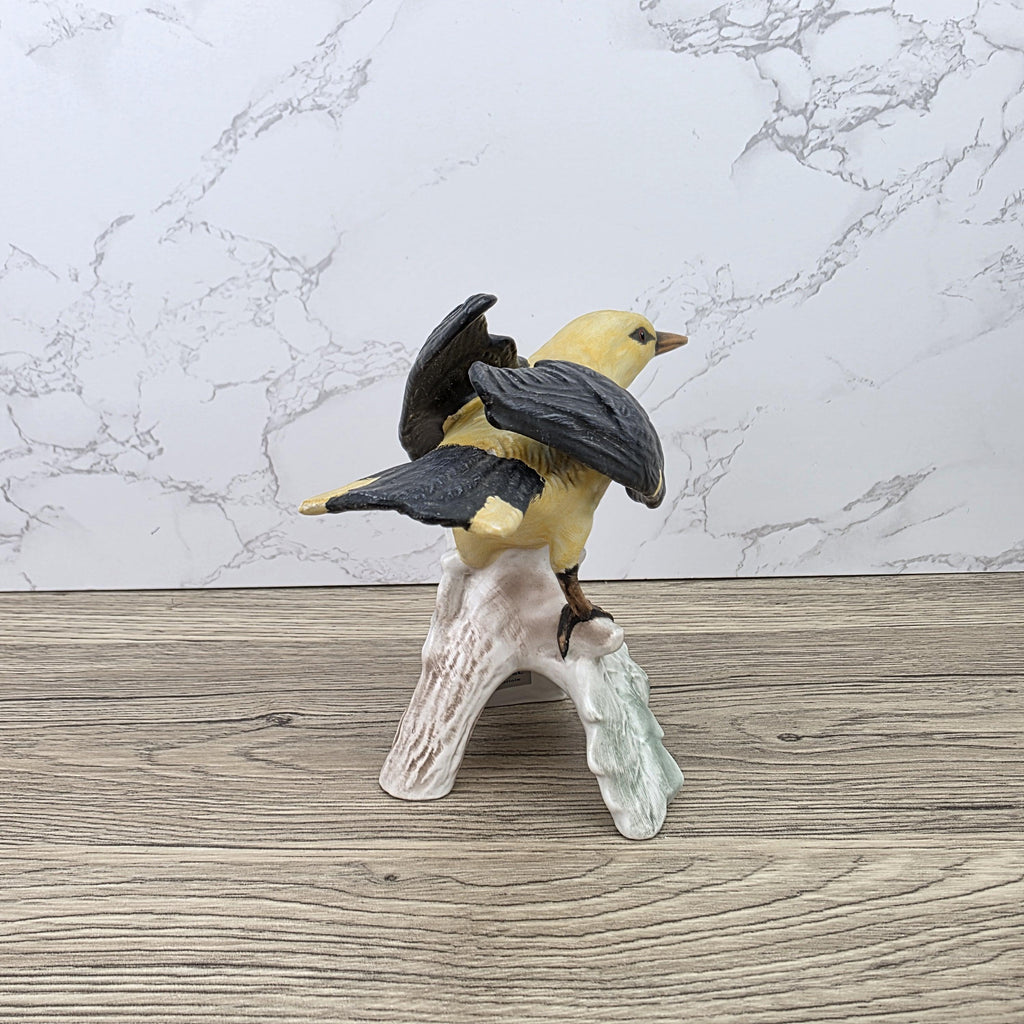Goebel Golden Oriole Bird Figurine CV89 | West Germany Porcelain | Vintage Wildlife Sculpture Decor Collectible