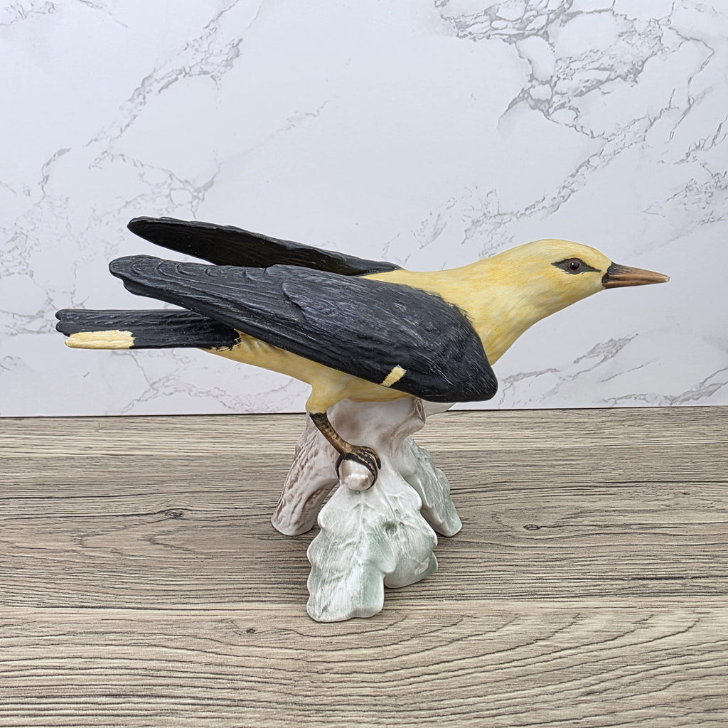 Goebel Golden Oriole Bird Figurine CV89 | West Germany Porcelain | Vintage Wildlife Sculpture Decor Collectible
