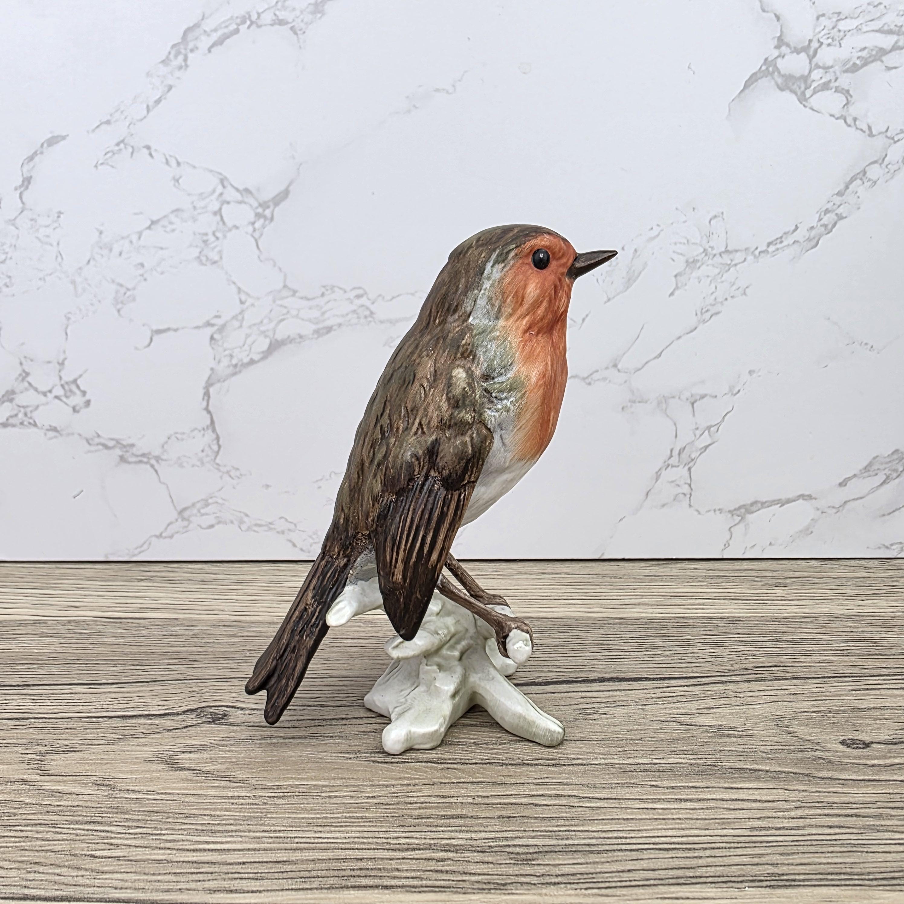 Goebel Robin Bird Figurine Rotkehlchen | Hummel W Germany Porcelain Songbird on Branch Base Sculpture