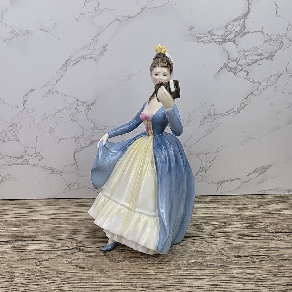 Royal Doulton Leading Lady HN2269 Porcelain Lady Figurine Hand Decorated England Collectible Display Piece