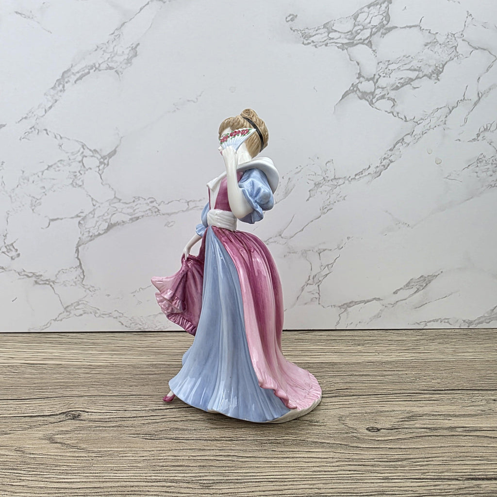Royal Doulton Pretty Ladies Amy HN4782 Porcelain Lady Figurine Hand Decorated England Collectible