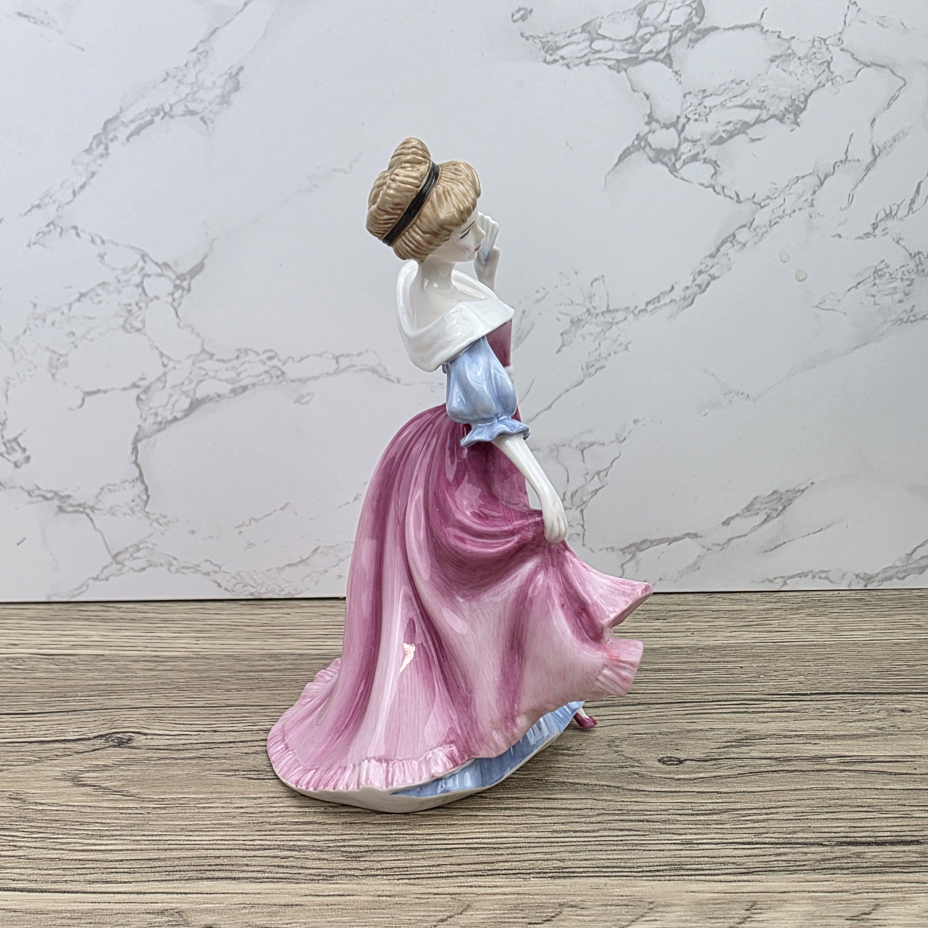 Royal Doulton Pretty Ladies Amy HN4782 Porcelain Lady Figurine Hand Decorated England Collectible