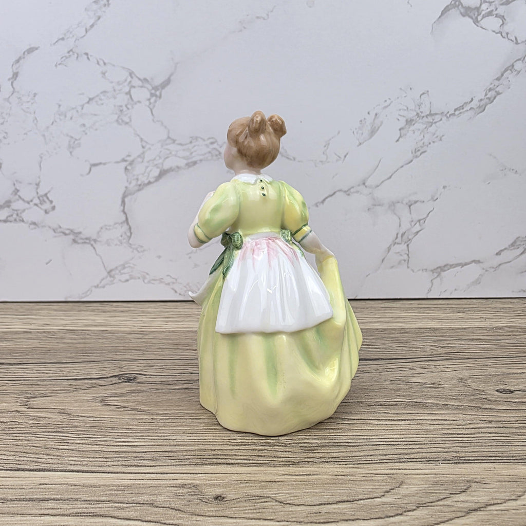 Porcelain Lady Figurine Royal Doulton Young Melody HN3654 Hand Decorated England 1994 Collectible