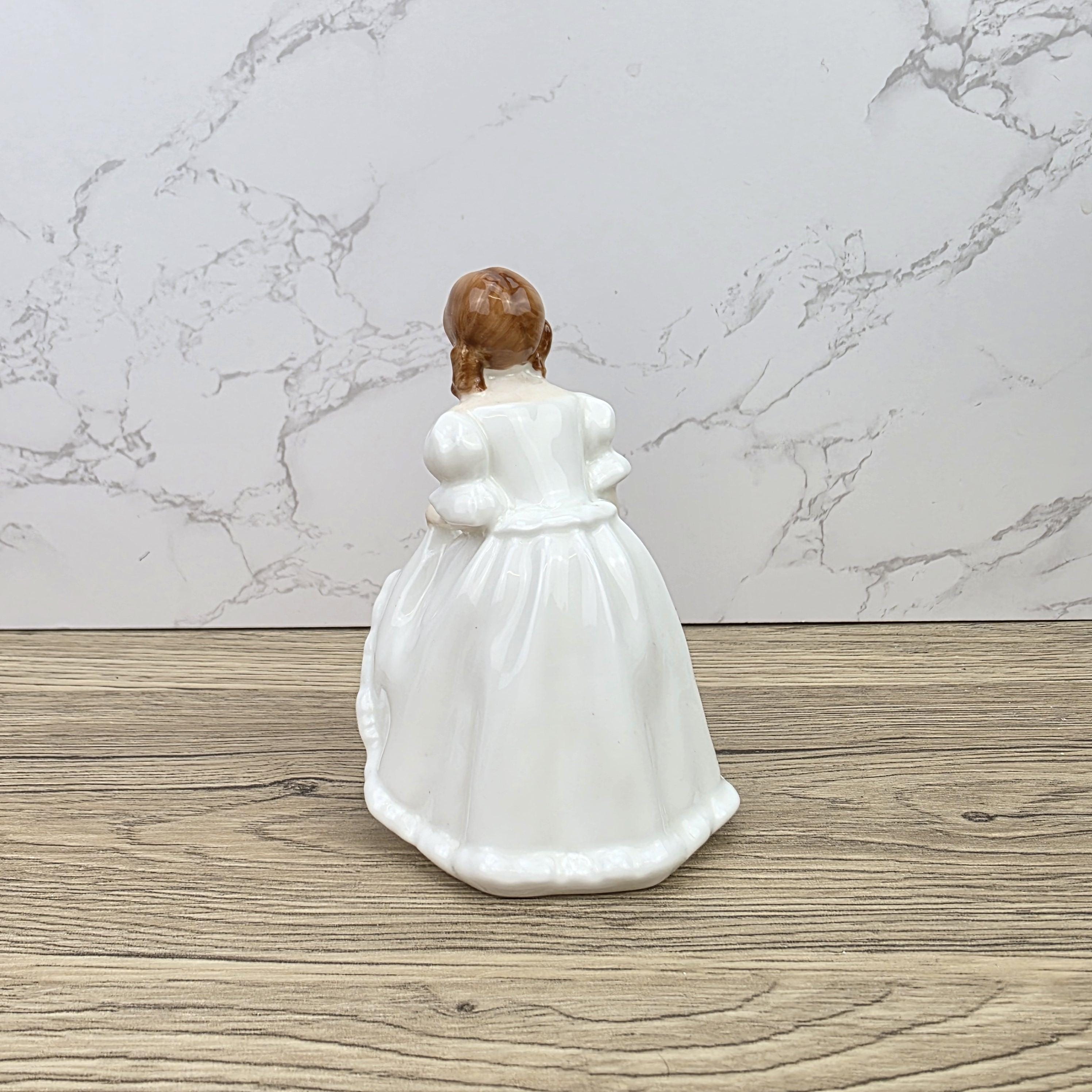 Vintage Royal Doulton Lynsey HN3043 Porcelain Girl Figurine Hand Decorated England 1984 Bone China