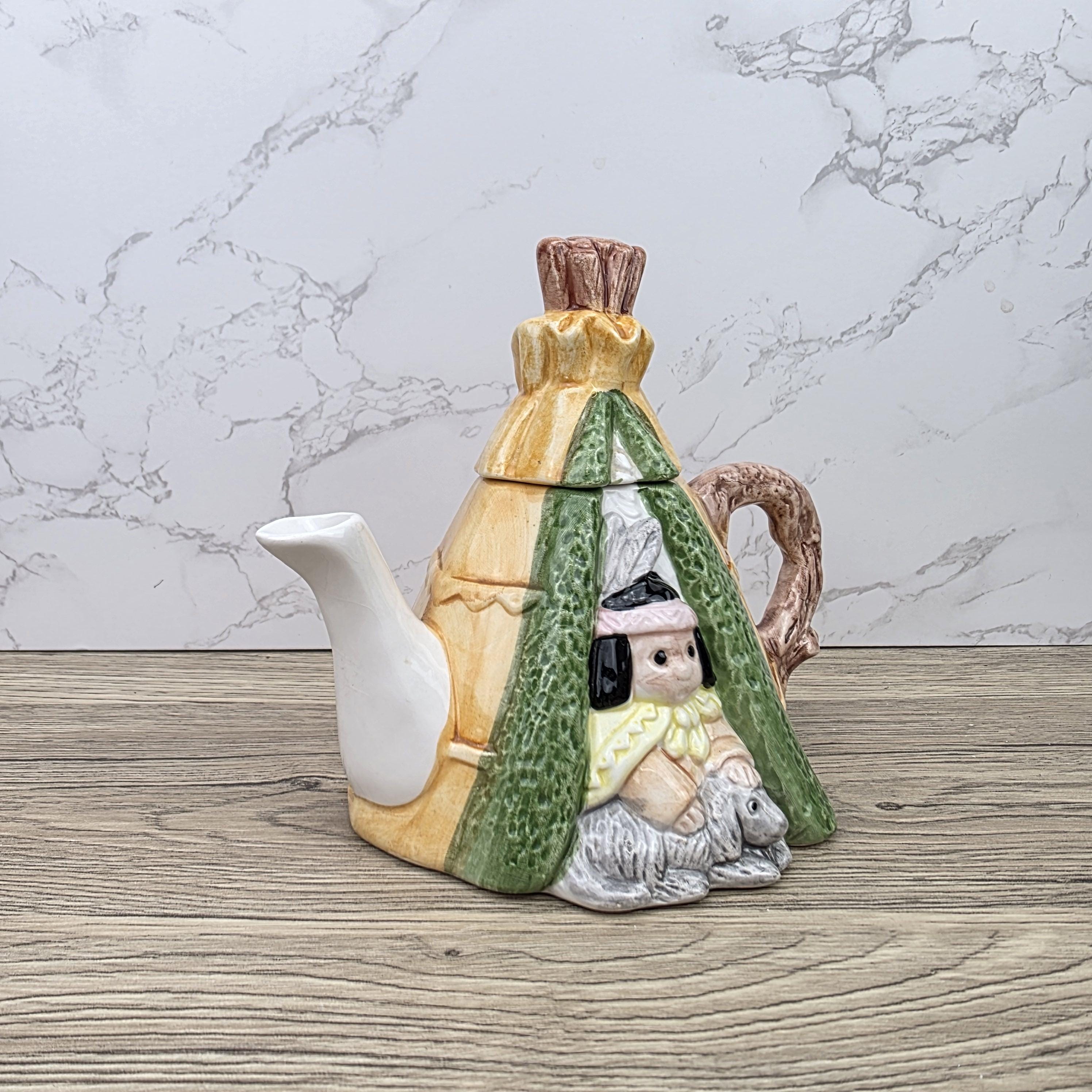 Figurative Tent Teapot Folk Art Ceramic Decorative Collectible Display Piece Vintage Style Ornamental