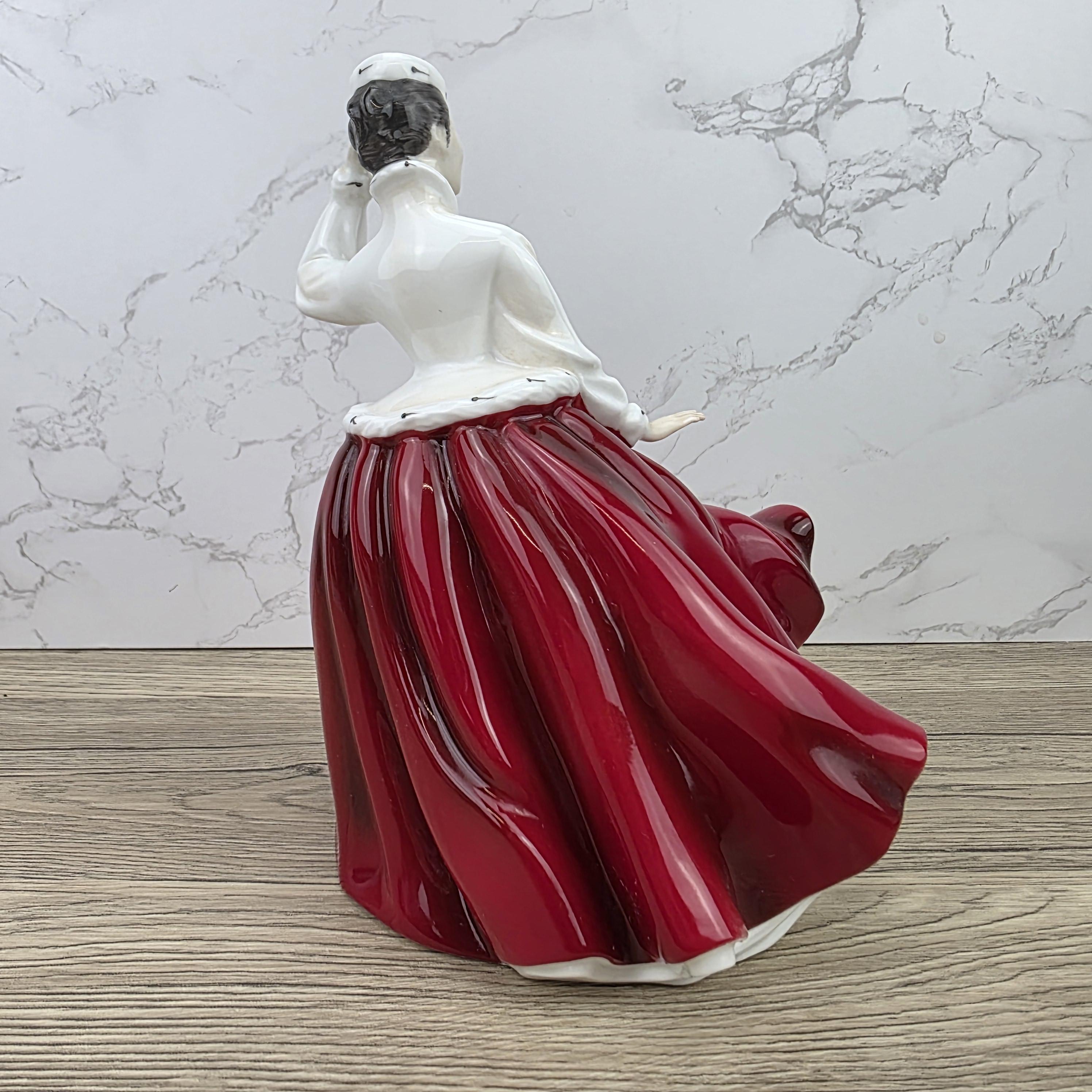 Porcelain Figurine Royal Doulton Gail HN2937 Ceramic Statue Vintage Collectible Decor English Porcelain Handmade
