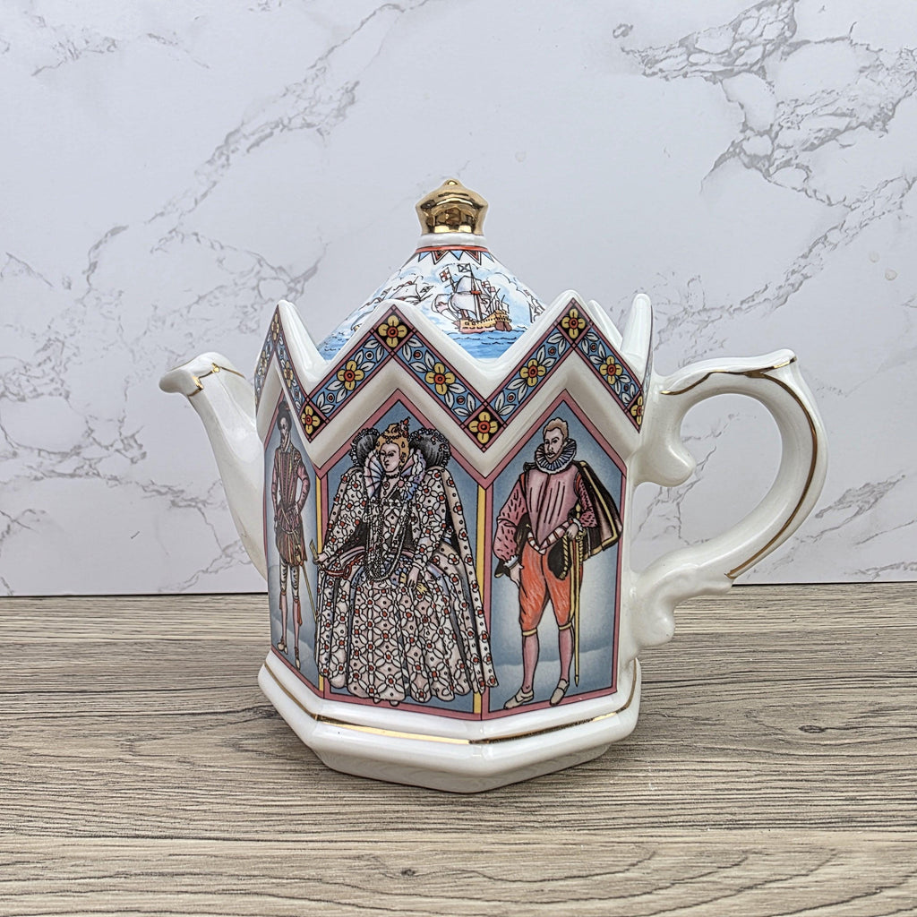 Sadler Elizabeth I Teapot Fighting Spanish Armada 1588 Ceramic Collectible Teapot Made in England