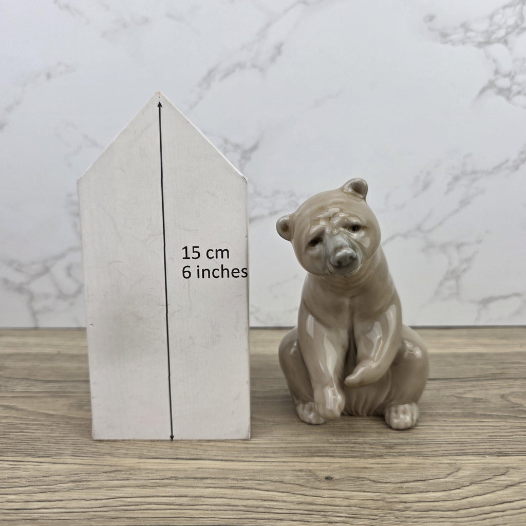 Lladro Polar Bear Porcelain Figurine A-161 | Hand Made in Spain | Vintage Wildlife Decor 1970s