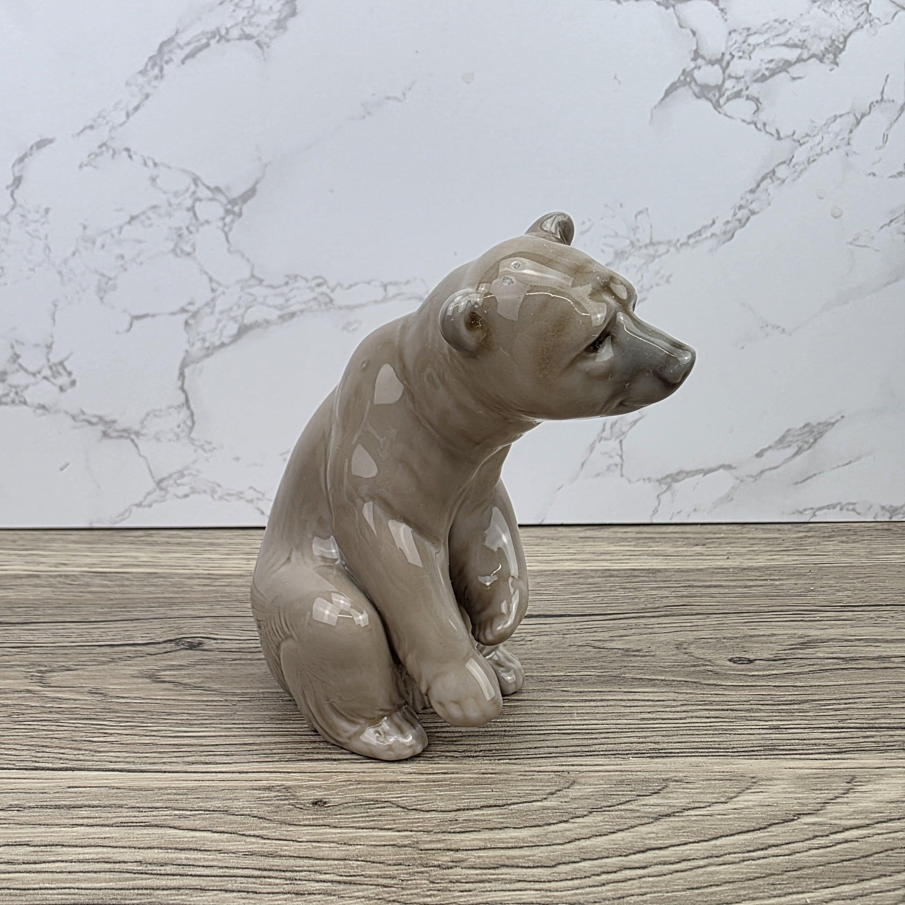 Lladro Polar Bear Porcelain Figurine A-161 | Hand Made in Spain | Vintage Wildlife Decor 1970s