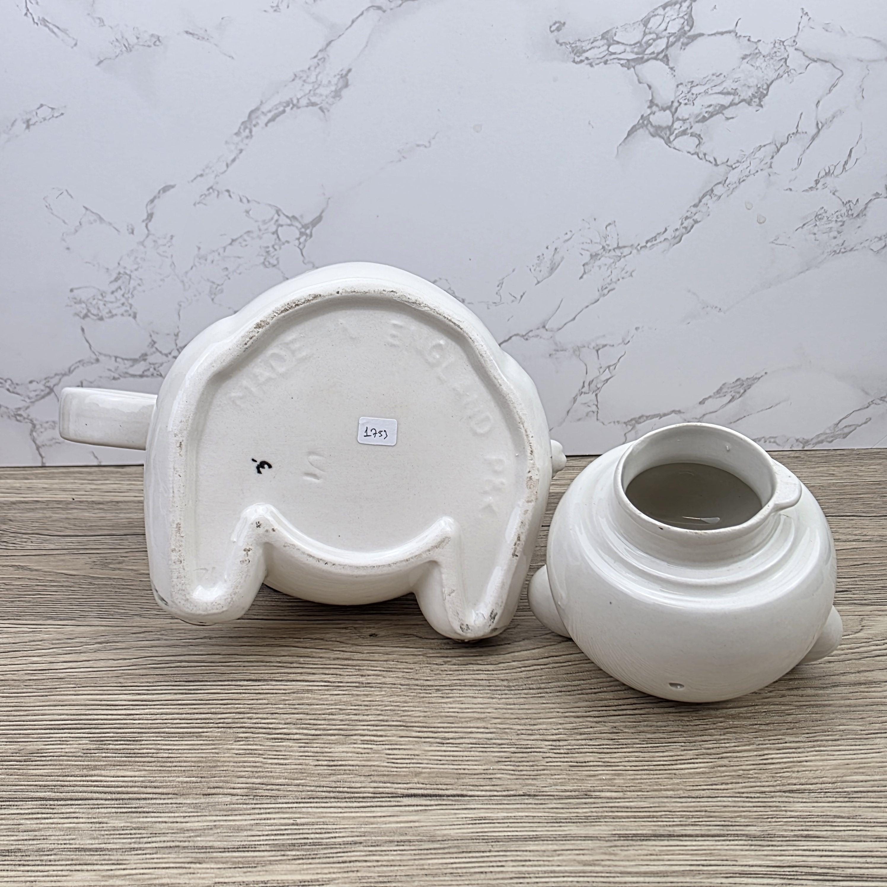 Bear Shaped Ceramic Teapot With Lid | Price & Kensington Novelty Tea Pot | 1980s English Pottery