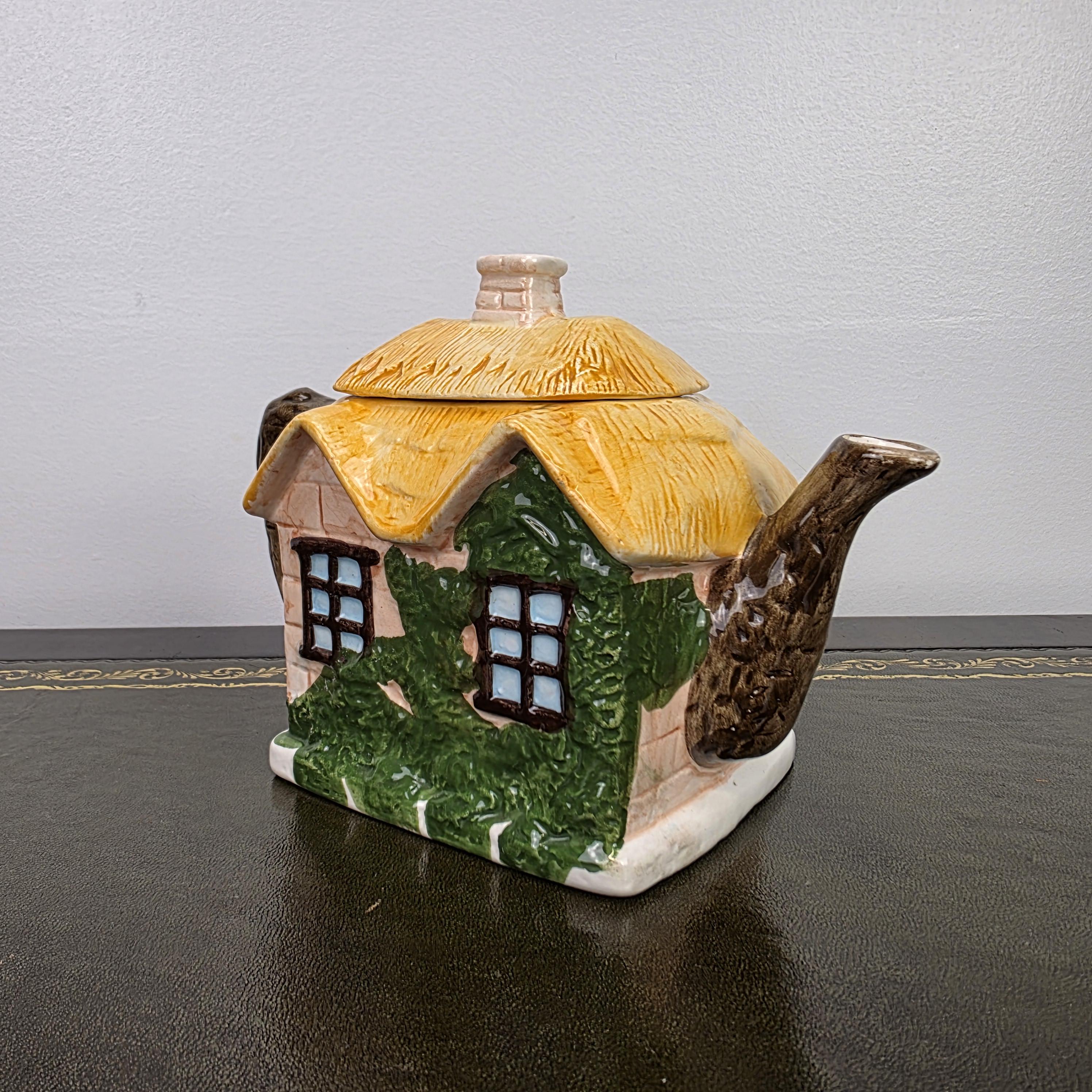 Cottage House Novelty Teapot with Bear Figures Porcelain Collectible Tea Pot Kitchen Display 1990s