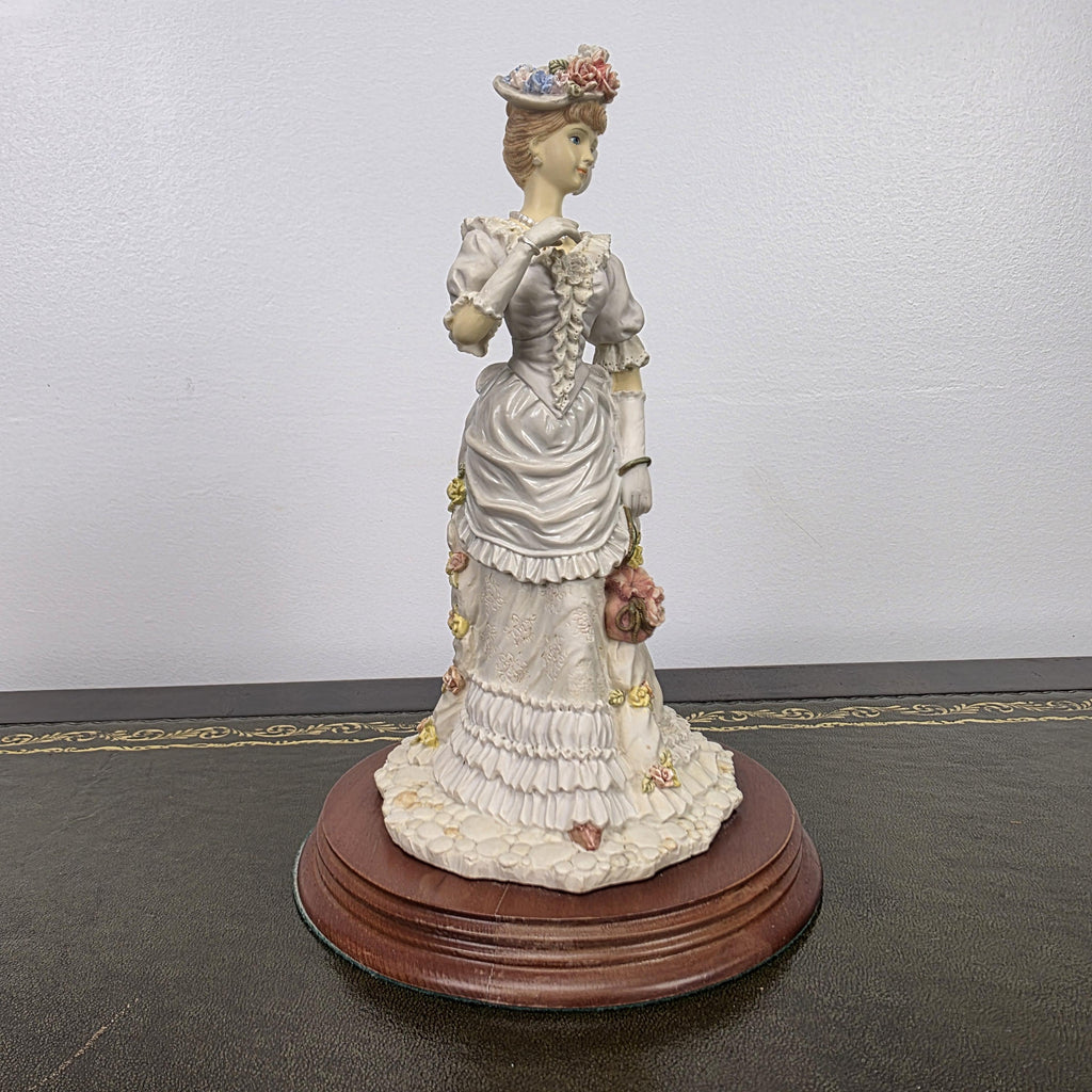Victorian Lady Resin Figurine Sunday Stroll Leonardo Collection 1994 | Collectible Display Home Vintage Decor