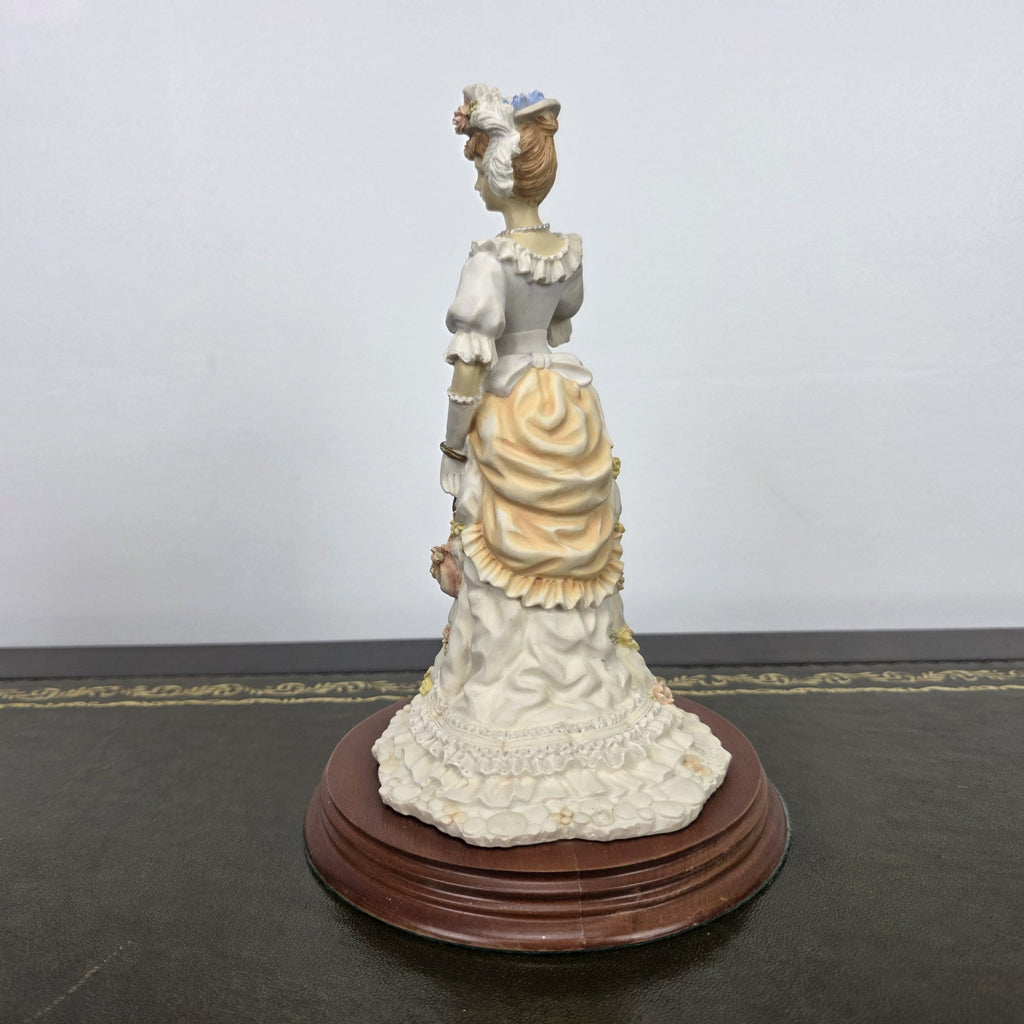 Victorian Lady Resin Figurine Sunday Stroll Leonardo Collection 1994 | Collectible Display Home Vintage Decor