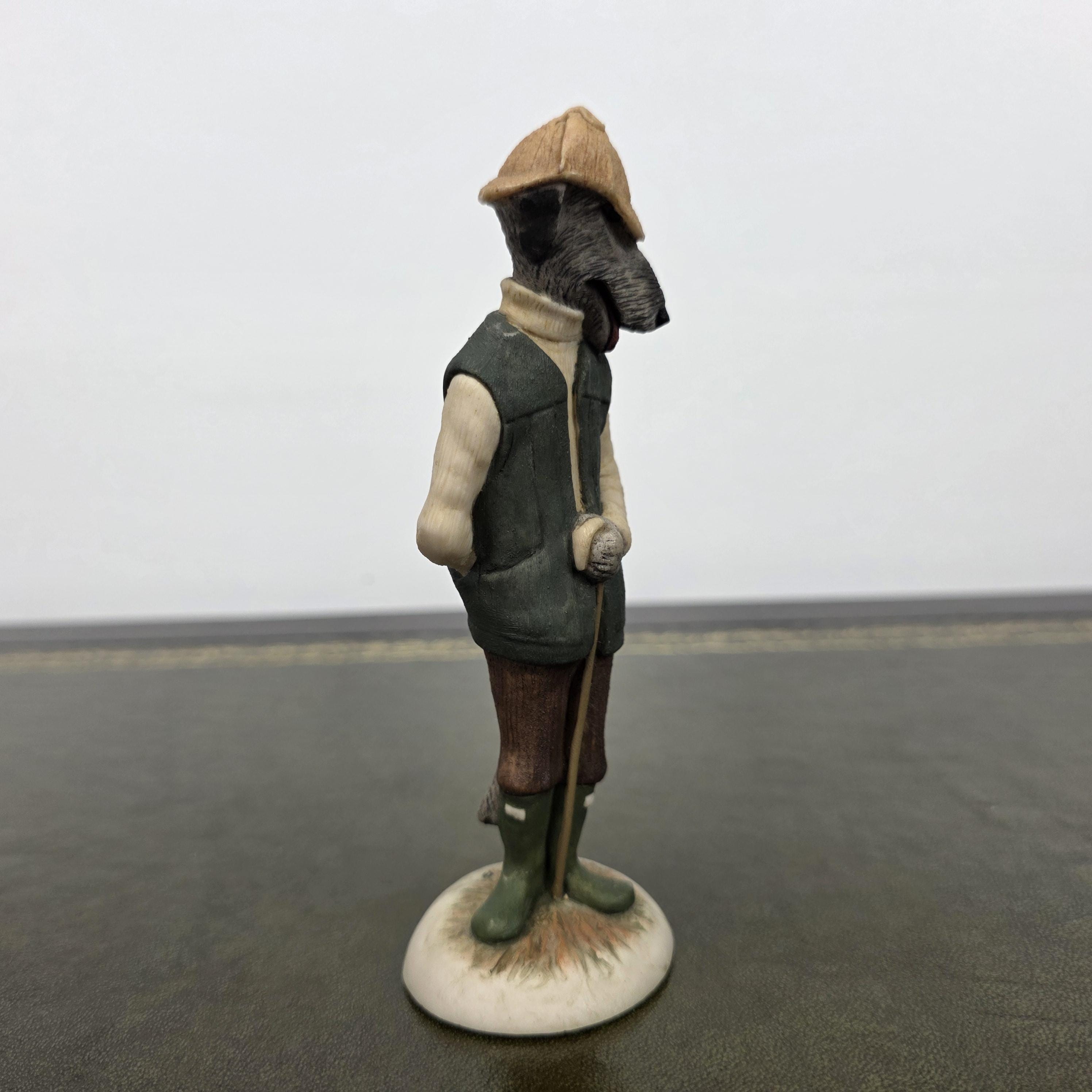 Country Companions Dog Figurine Robert Harrop Design Hunter Hound Statue Vintage Resin Collectible Piece
