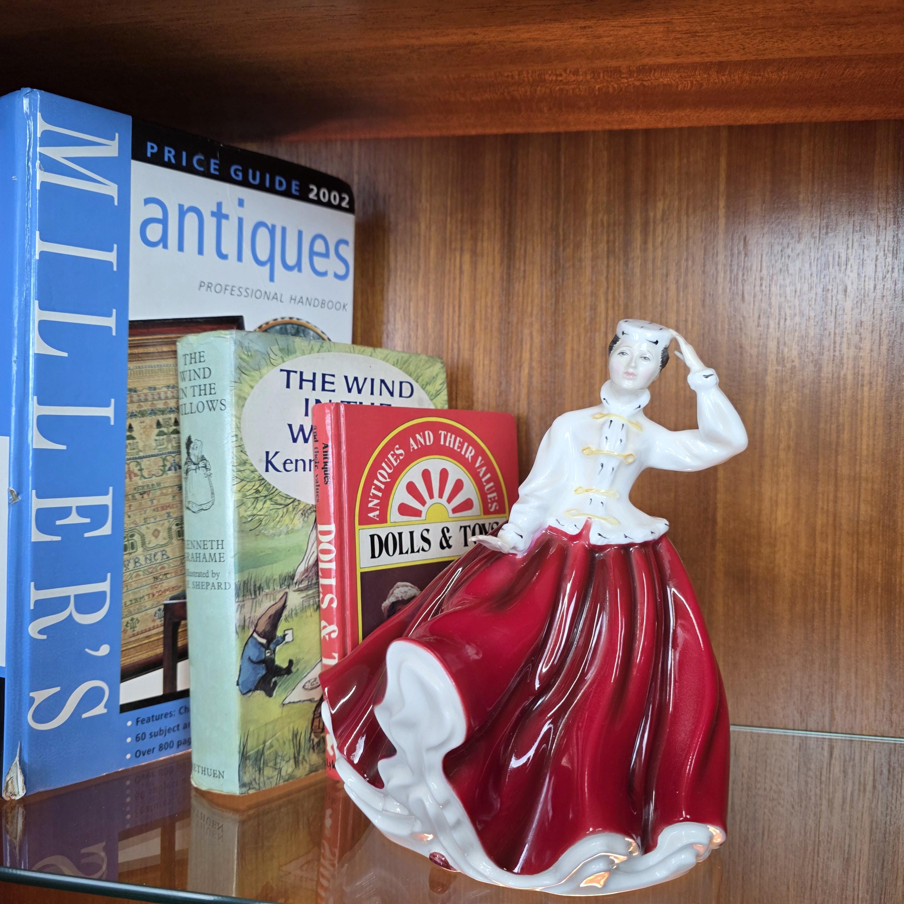 Porcelain Figurine Royal Doulton Gail HN2937 Ceramic Statue Vintage Collectible Decor English Porcelain Handmade