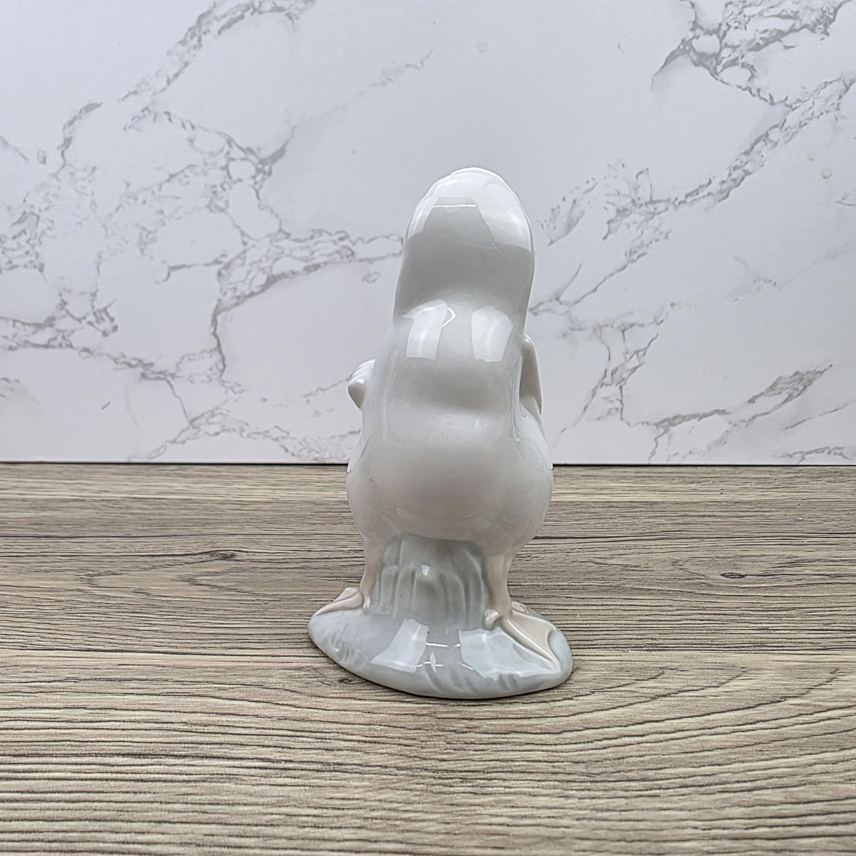 Nao by Lladró Porcelain Swan Figurine Made in Spain | Vintage Bird Sculpture Decor Piece