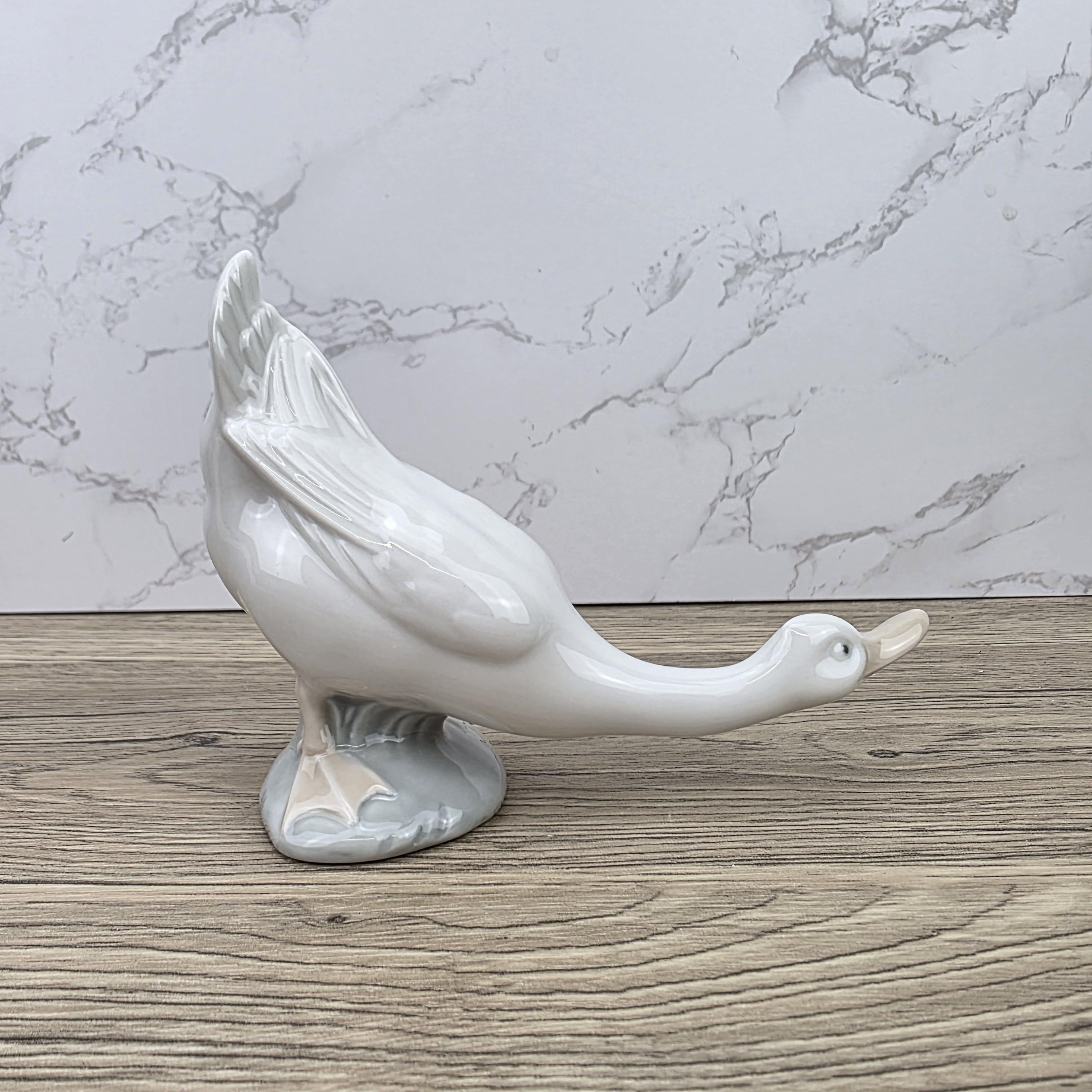 Nao by Lladró Porcelain Swan Figurine Made in Spain | Vintage Bird Sculpture Decor Piece