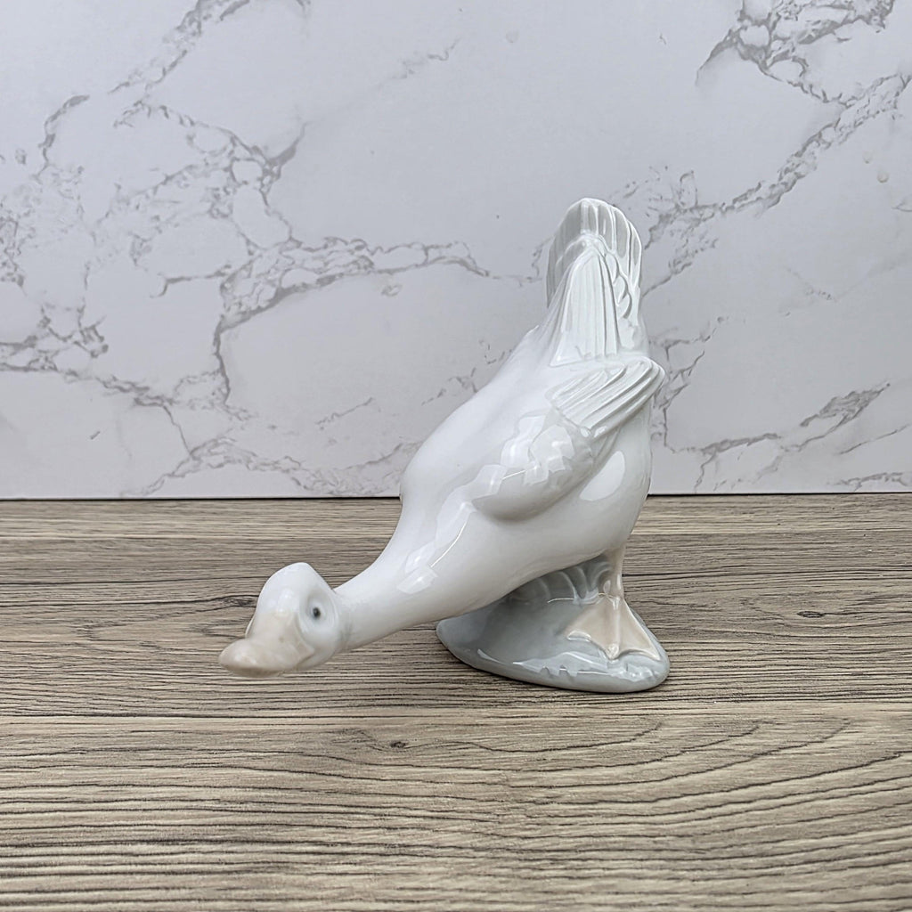 Nao by Lladró Porcelain Swan Figurine Made in Spain | Vintage Bird Sculpture Decor Piece