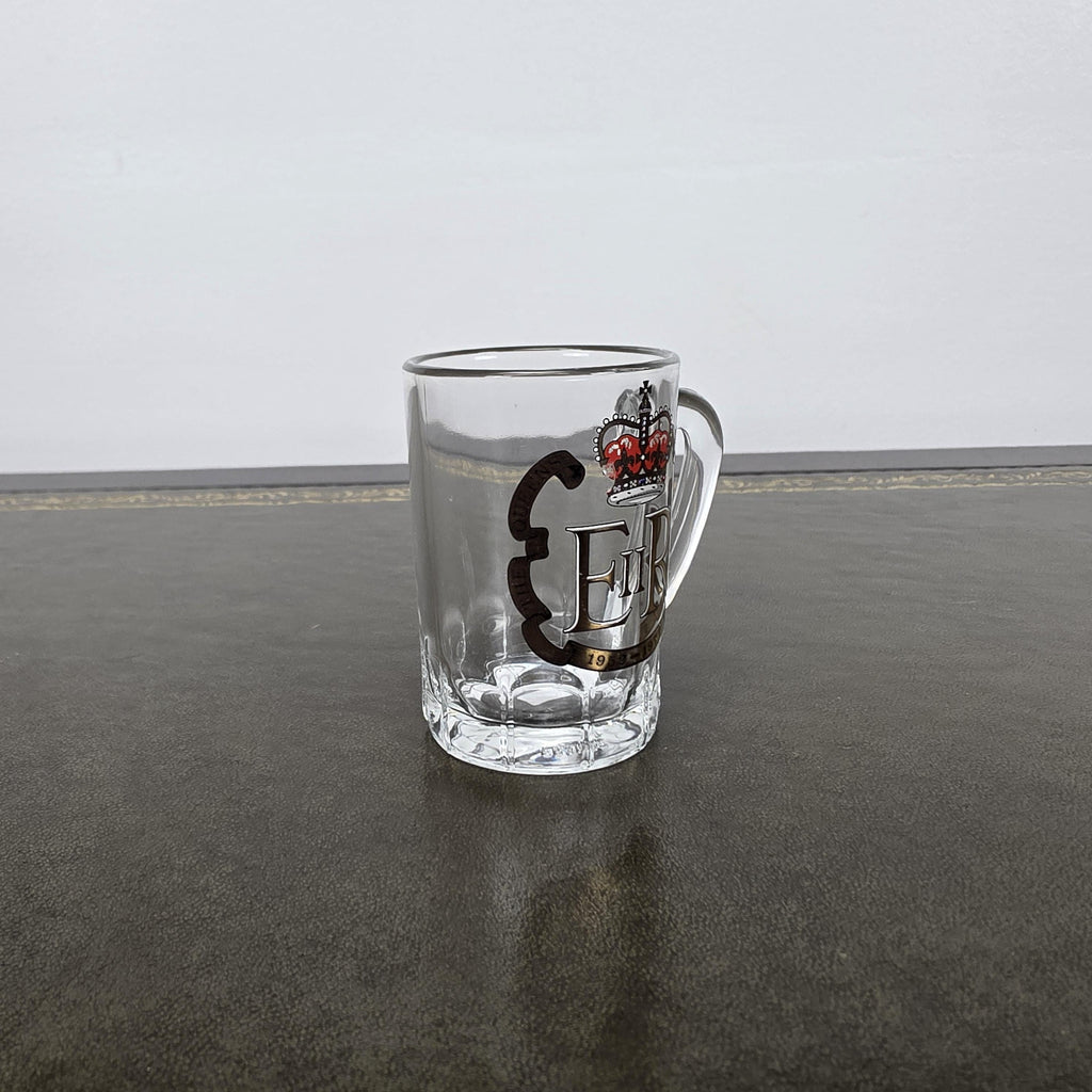 Vintage Queen Elizabeth II Silver Jubilee Glass Mug 1977 Commemorative Espresso Cup 1952-1977