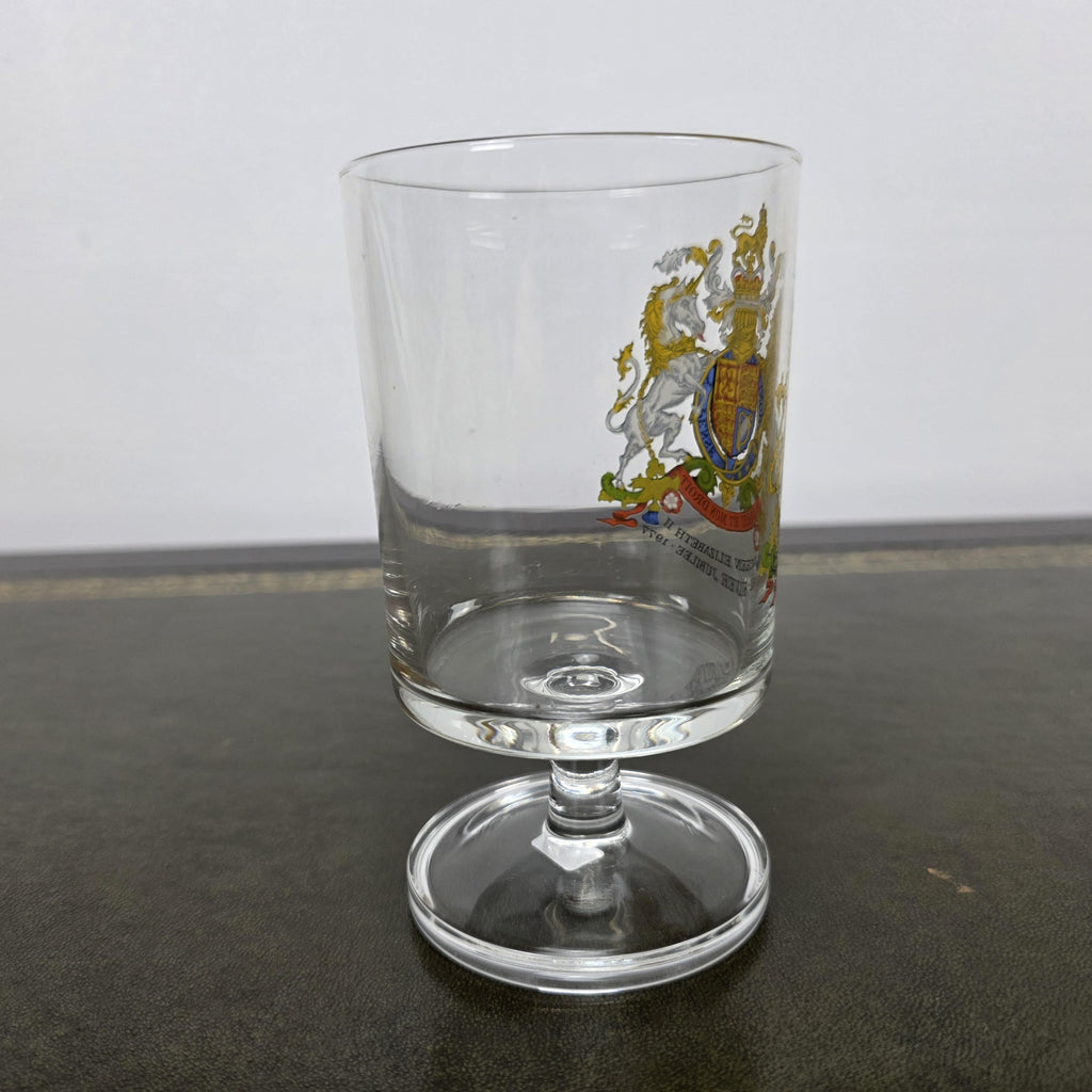 Royal Family Silver Jubilee 1977 France Queen Elizabeth II Coat of Arms 1952–1977