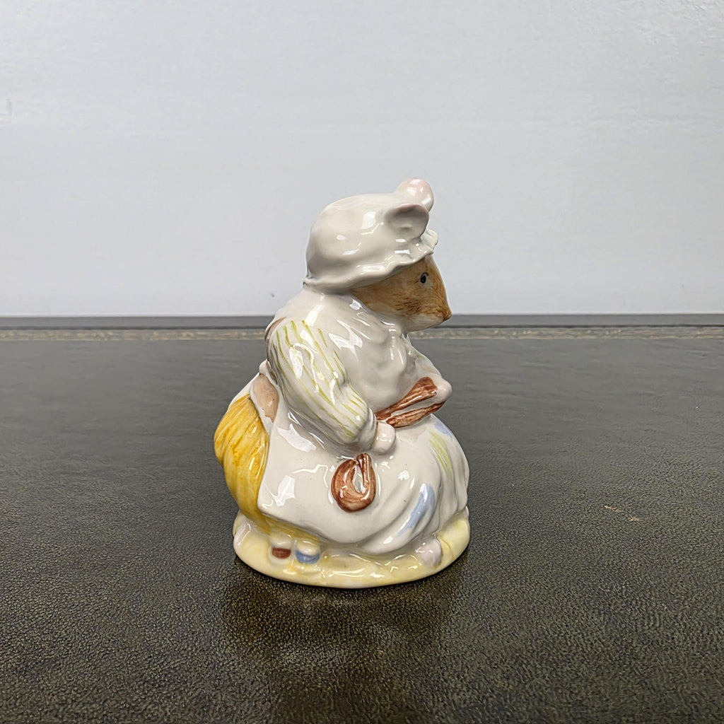 Royal Doulton Brambly Hedge Lily Weaver Mouse Figurine | 1988 Porcelain Collectible