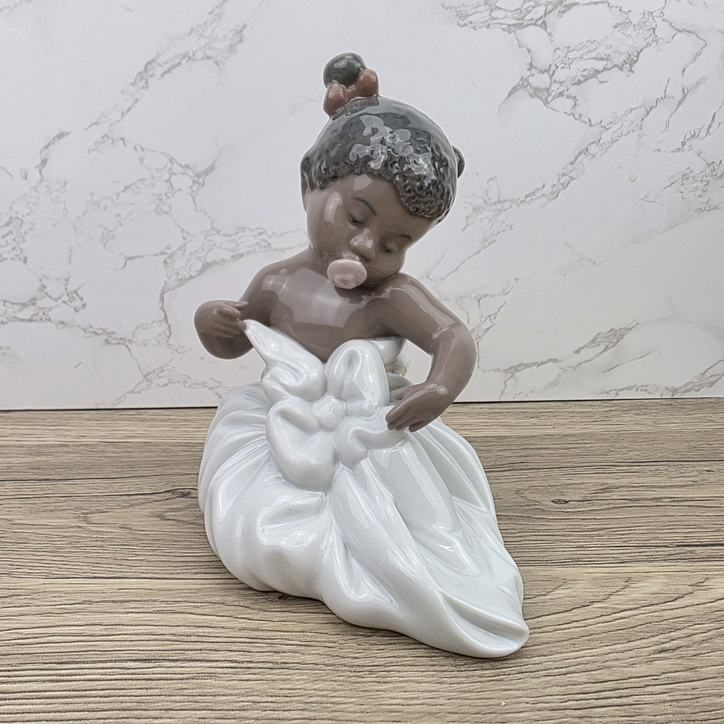 NAO Porcelain Girl Figurine Model 1365 | Handmade Valencia Spain | Late 20th Century Collectible Sculpture