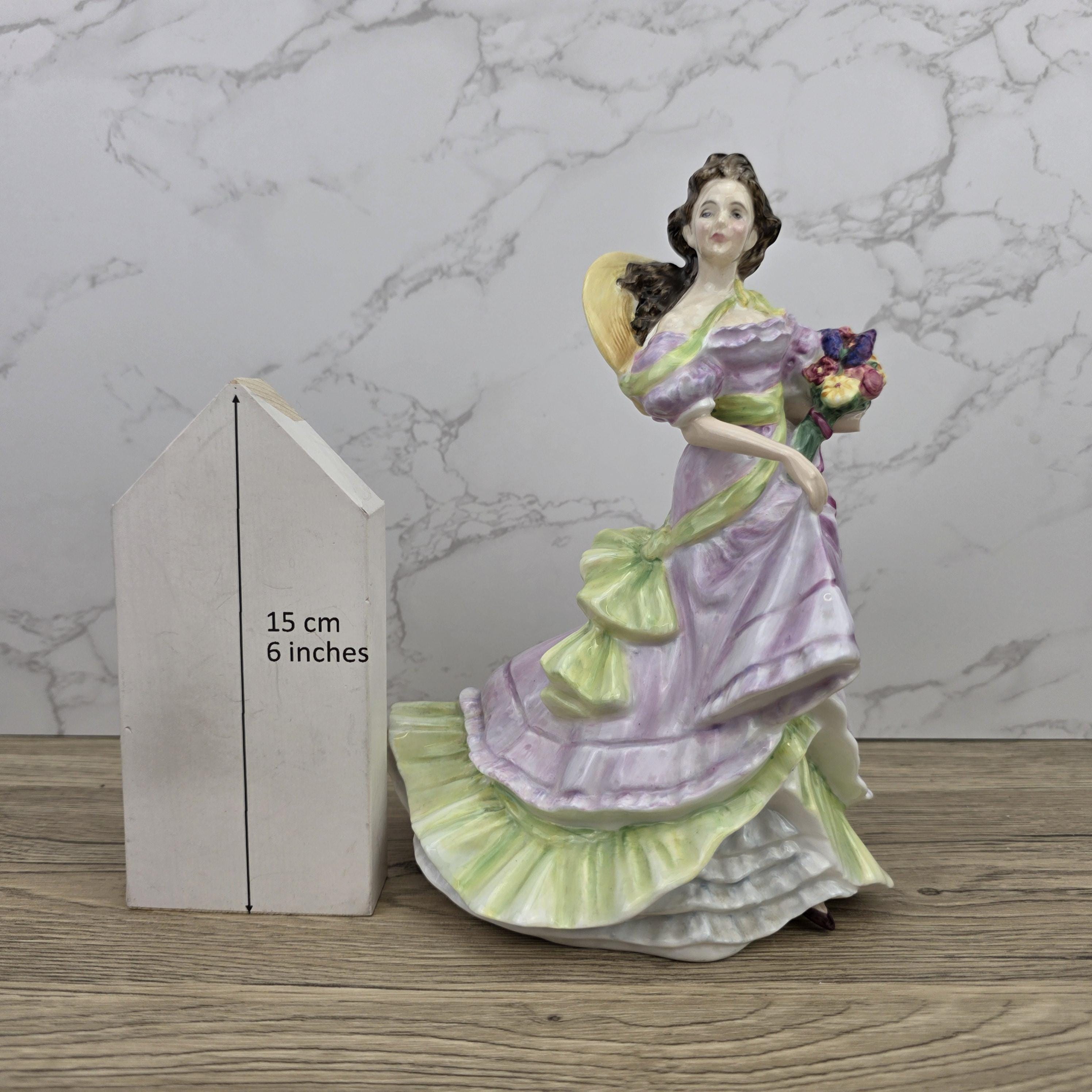 Porcelain Lady Figurine Royal Doulton Summertime HN3478 | Hand Decorated England | 1993 Collectible