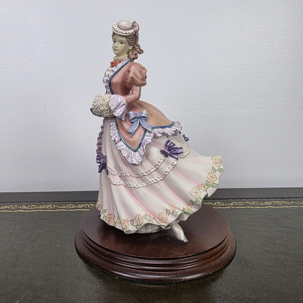 Victorian Lady Skater Figurine Leonardo 1996 Resin Sculpture | Collectible Display Piece Home Vintage Decor