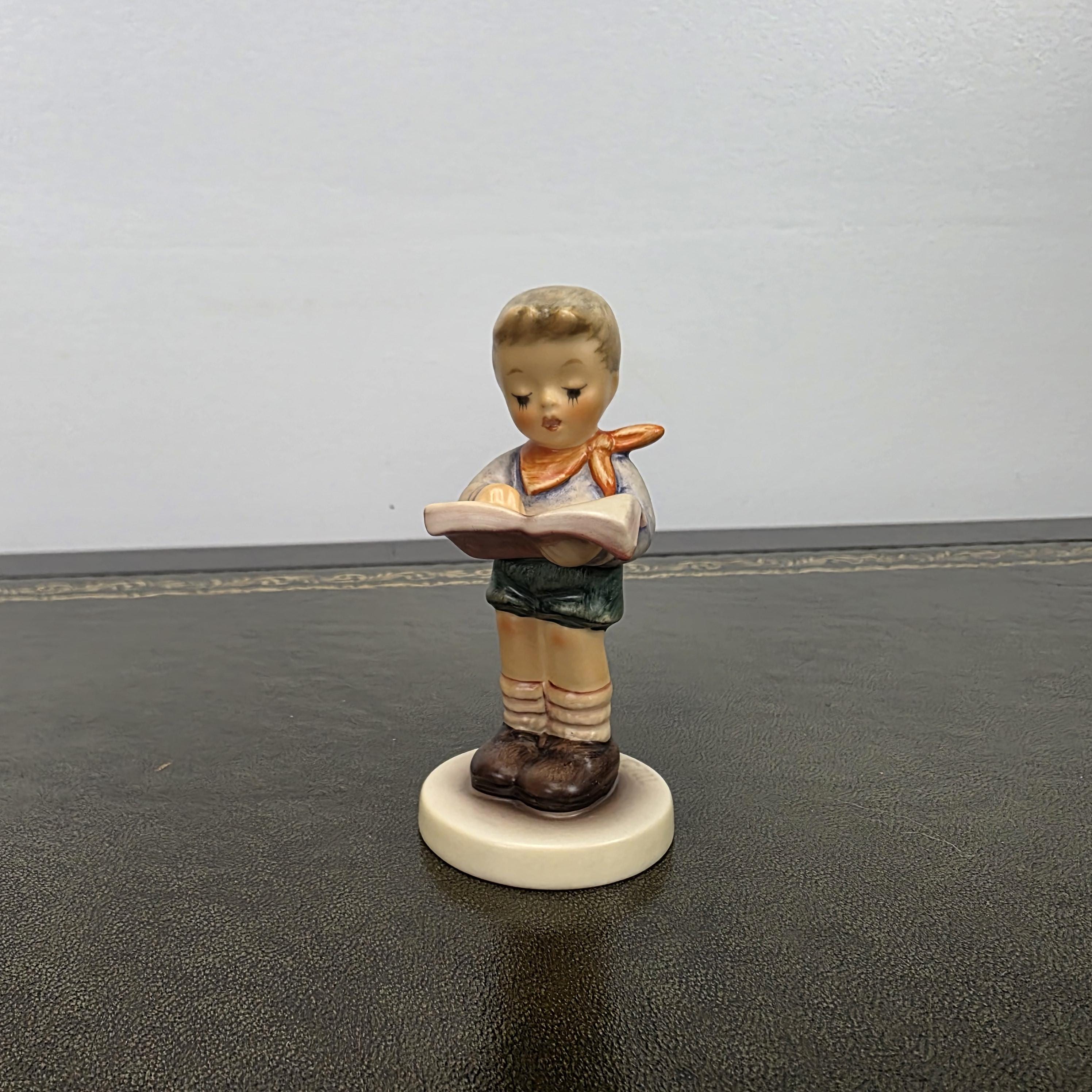Goebel Hummel Club Reading Child Figurine 2087/B | 1999 German Porcelain Collector Display Piece
