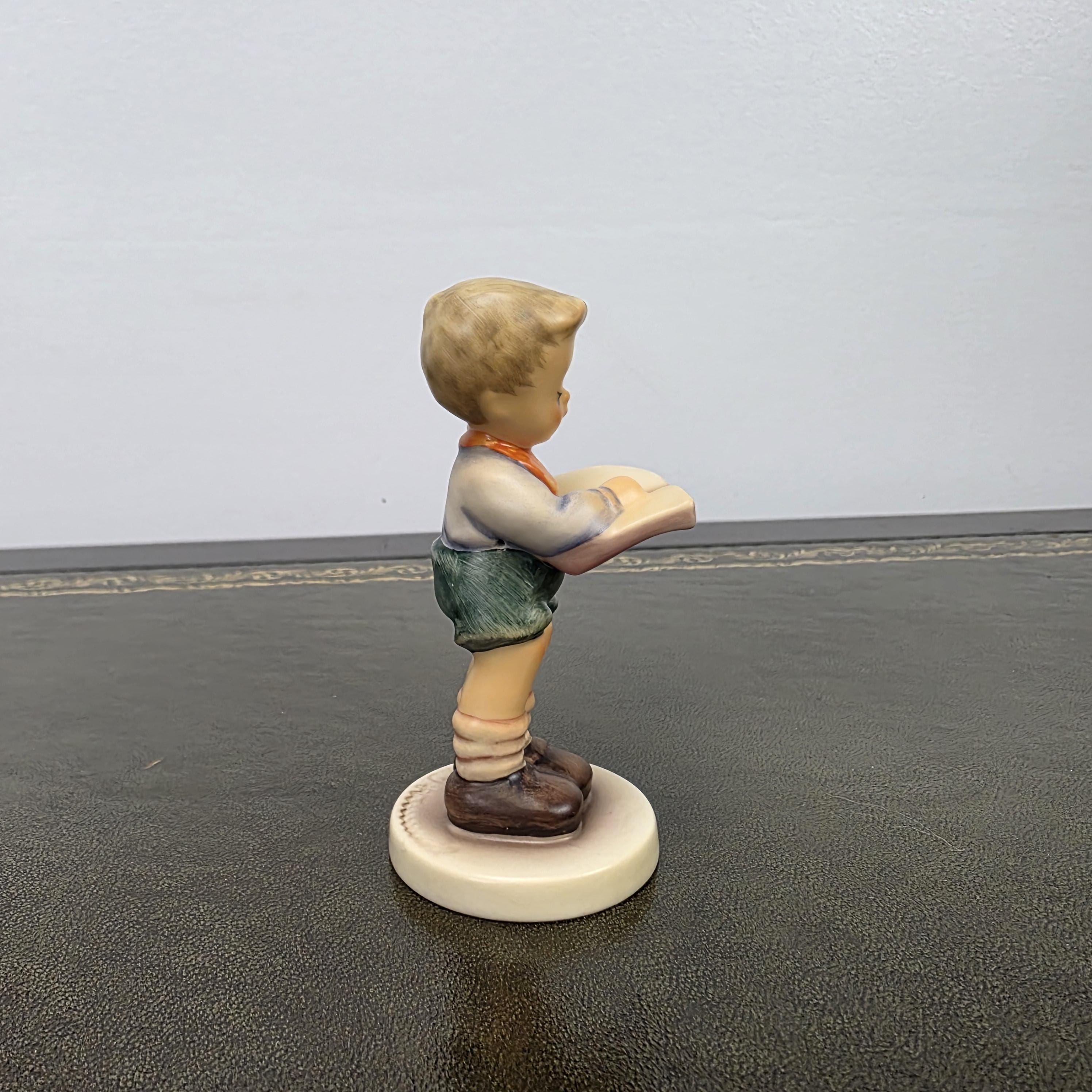 Goebel Hummel Club Reading Child Figurine 2087/B | 1999 German Porcelain Collector Display Piece